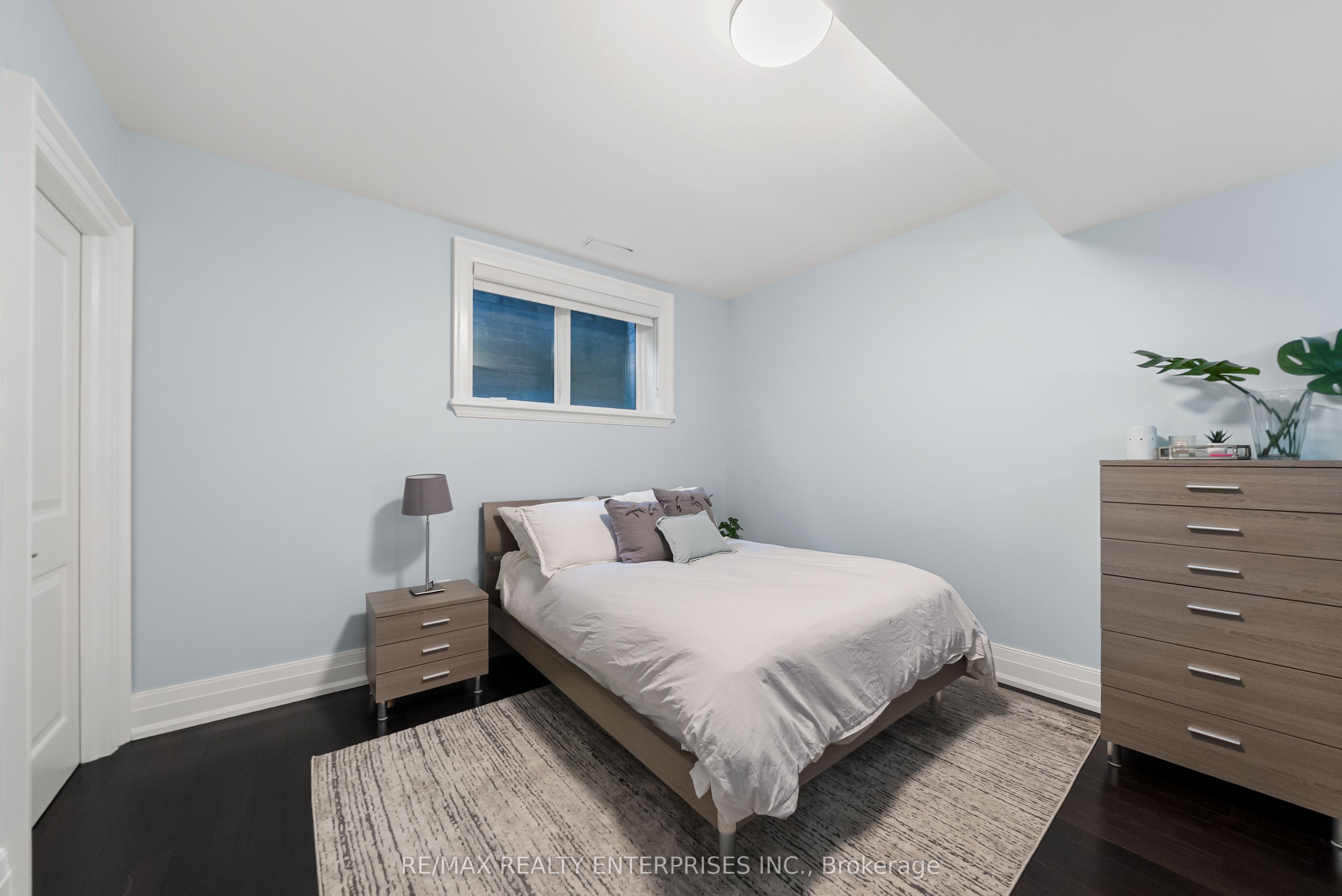 363 Niar Avenue Property Photo 41
