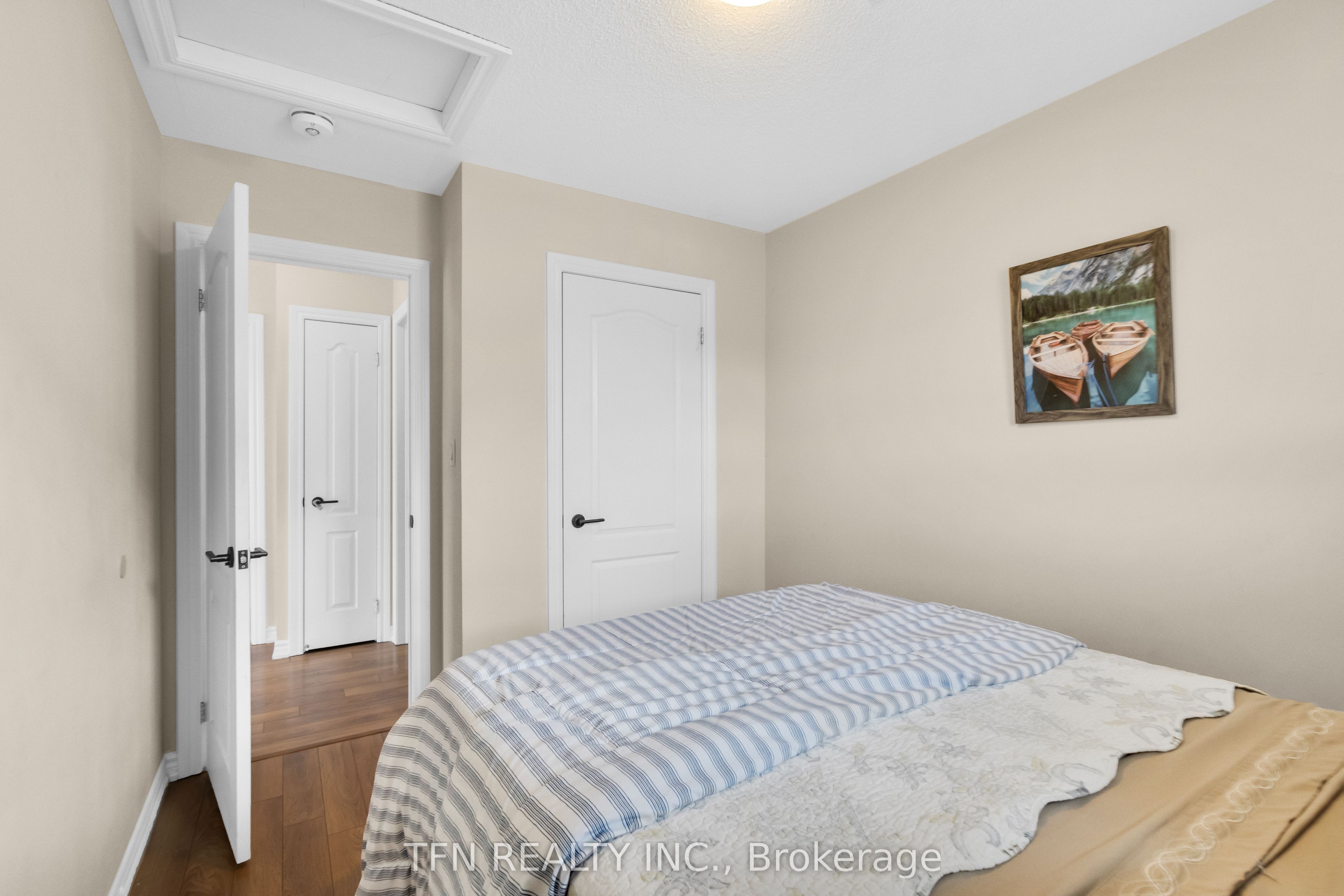 2 Shiff Crescent Property Photo 28