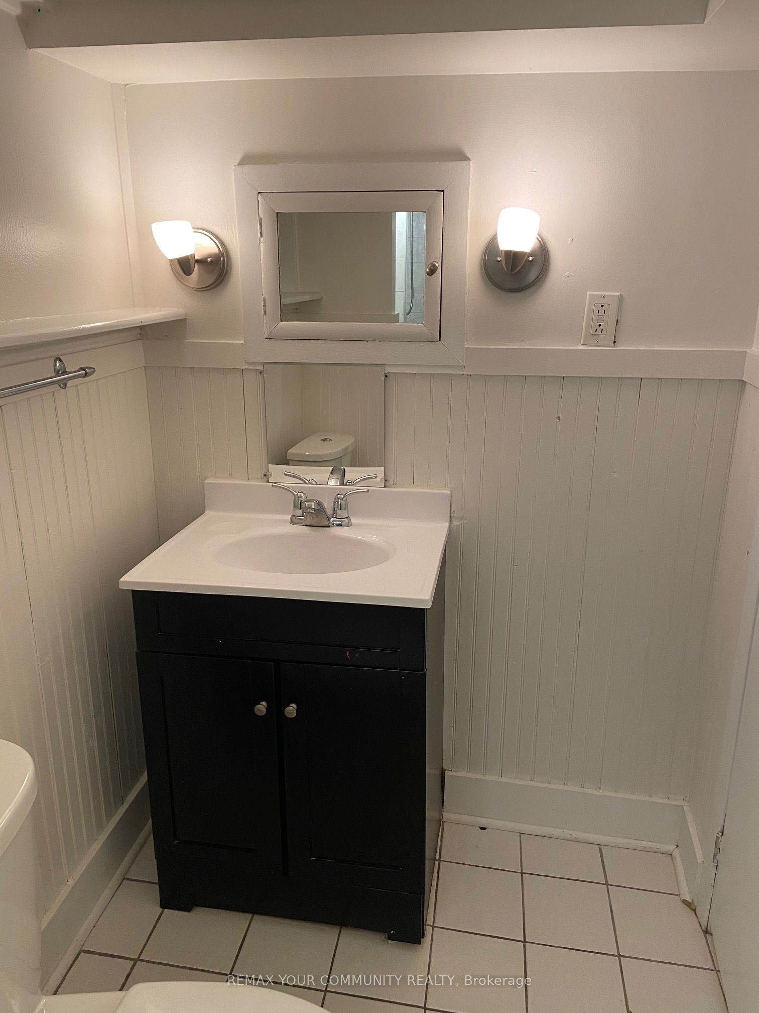 13 Tenth Street Property Photo 14