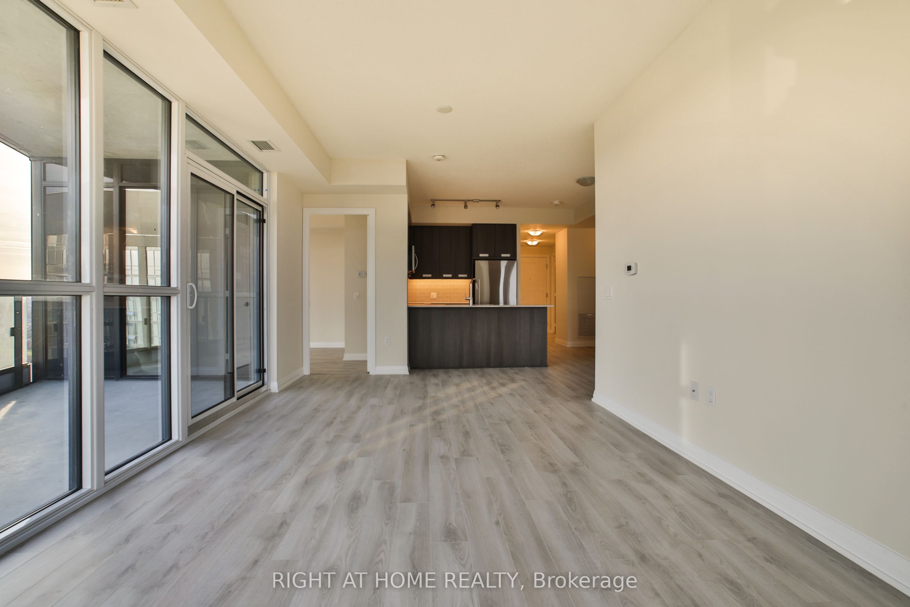 35 Watergarden Drive 2014 Property Photo 8