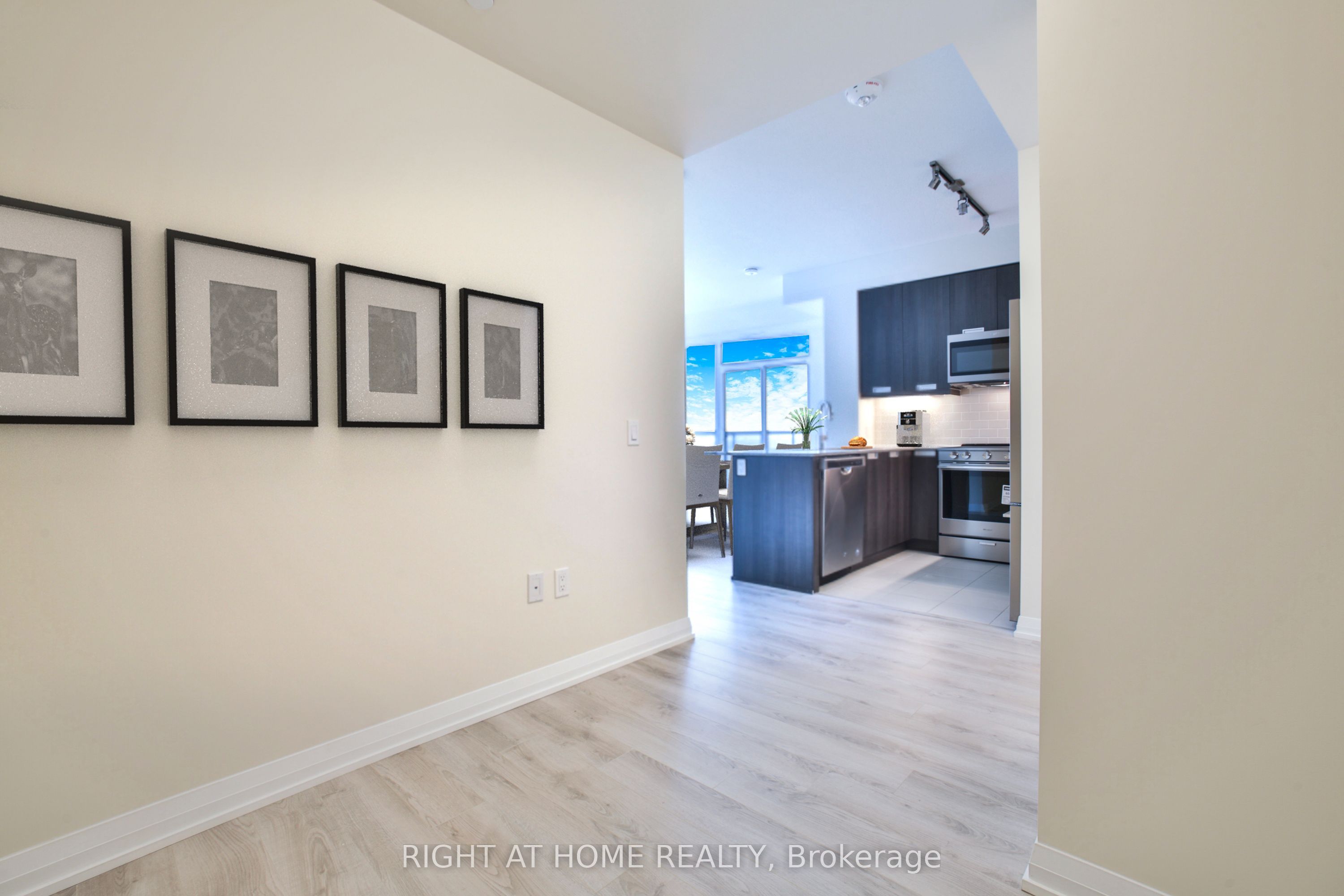 35 Watergarden Drive 2014 Property Photo 25