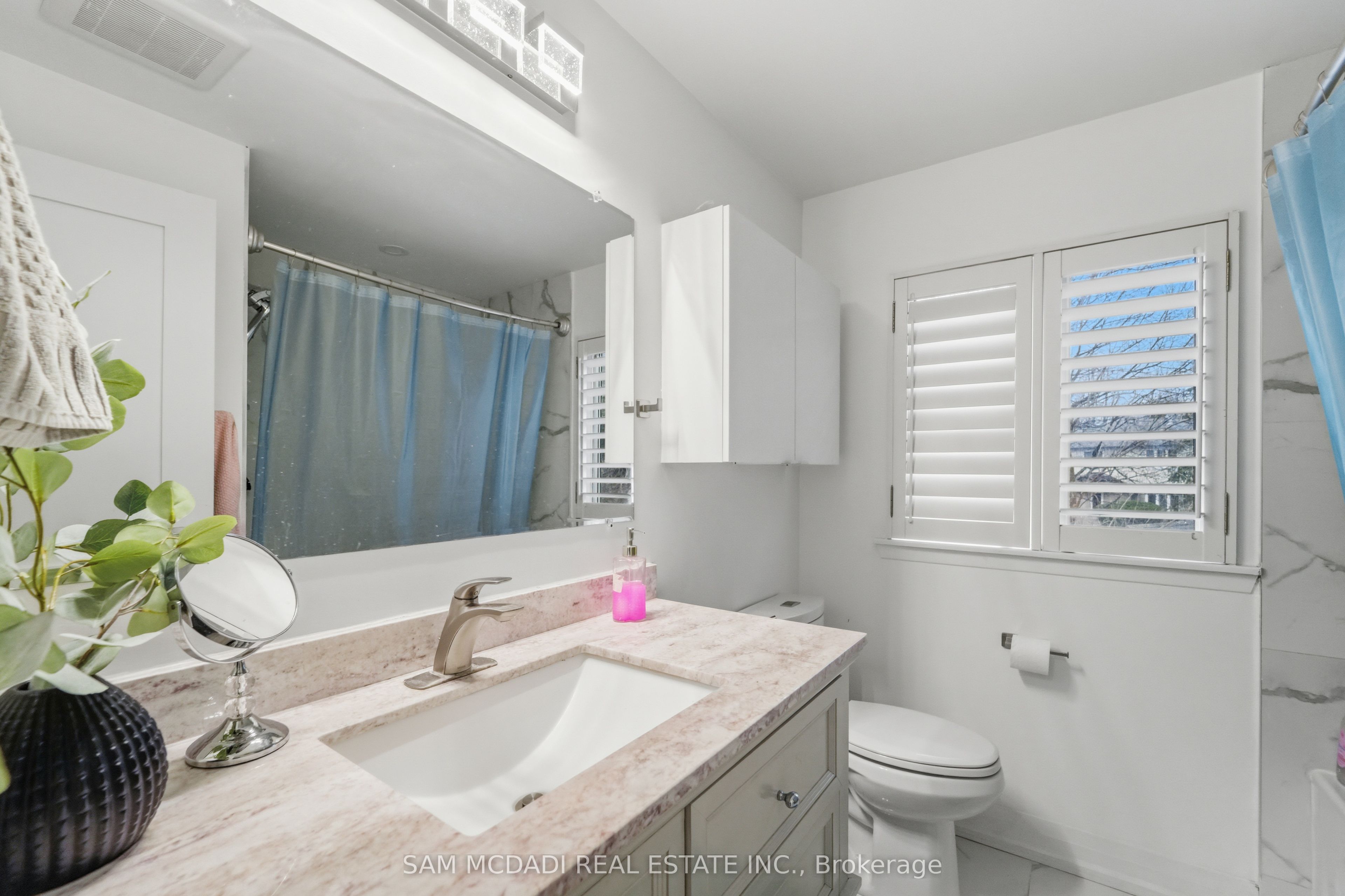 2290 Devon Road Property Photo 19