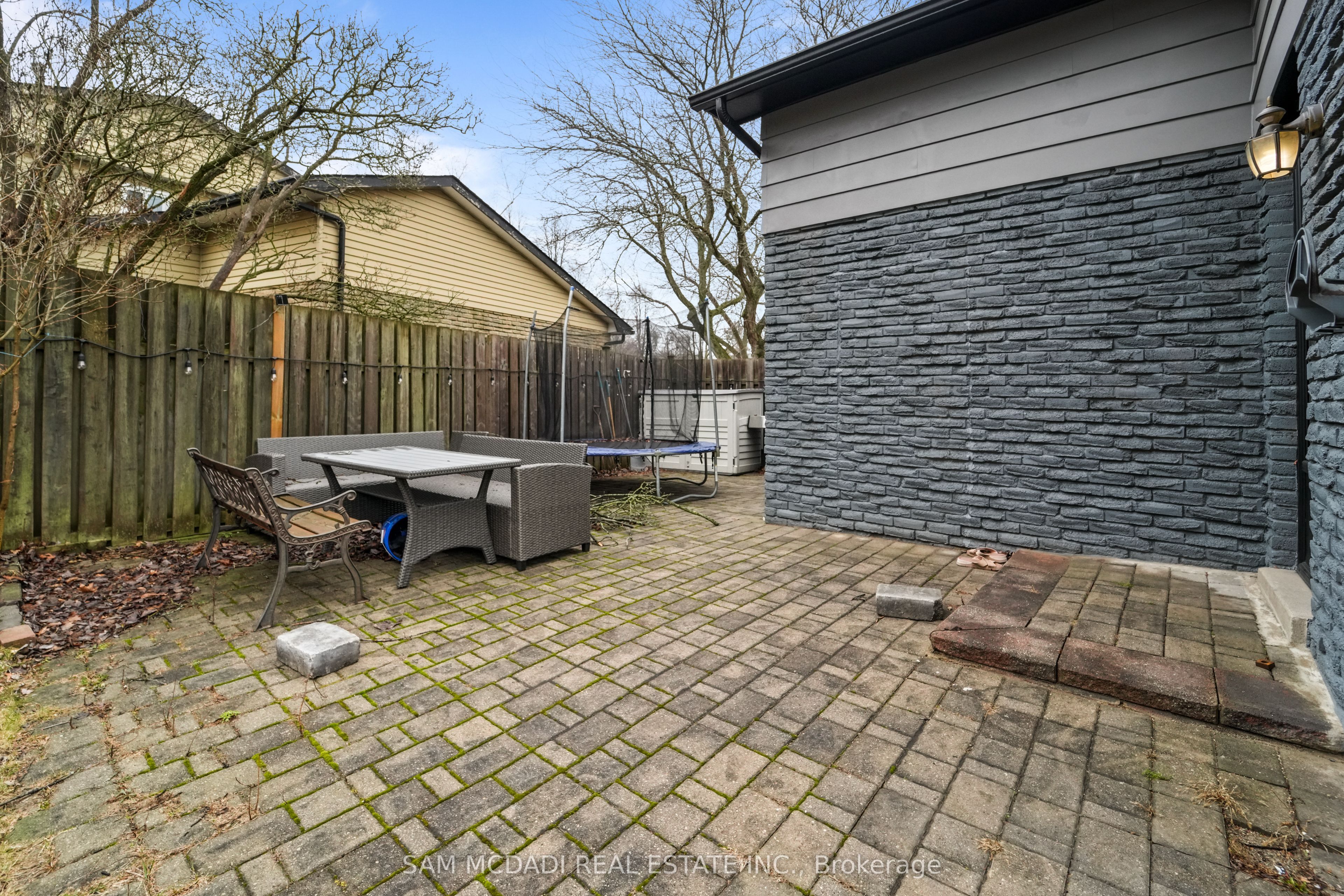 2290 Devon Road Property Photo 28