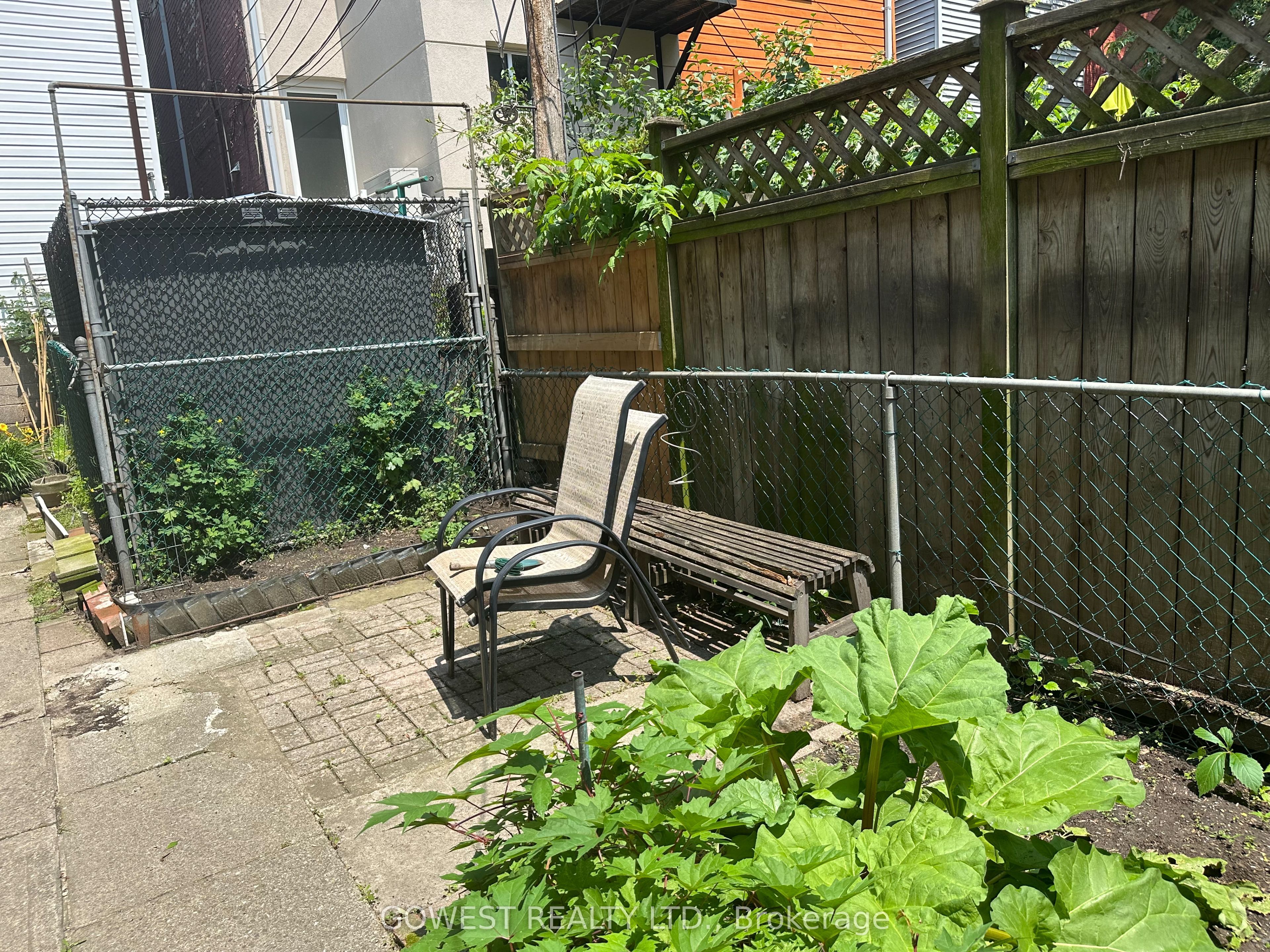 30 Grenadier Road Property Photo 5