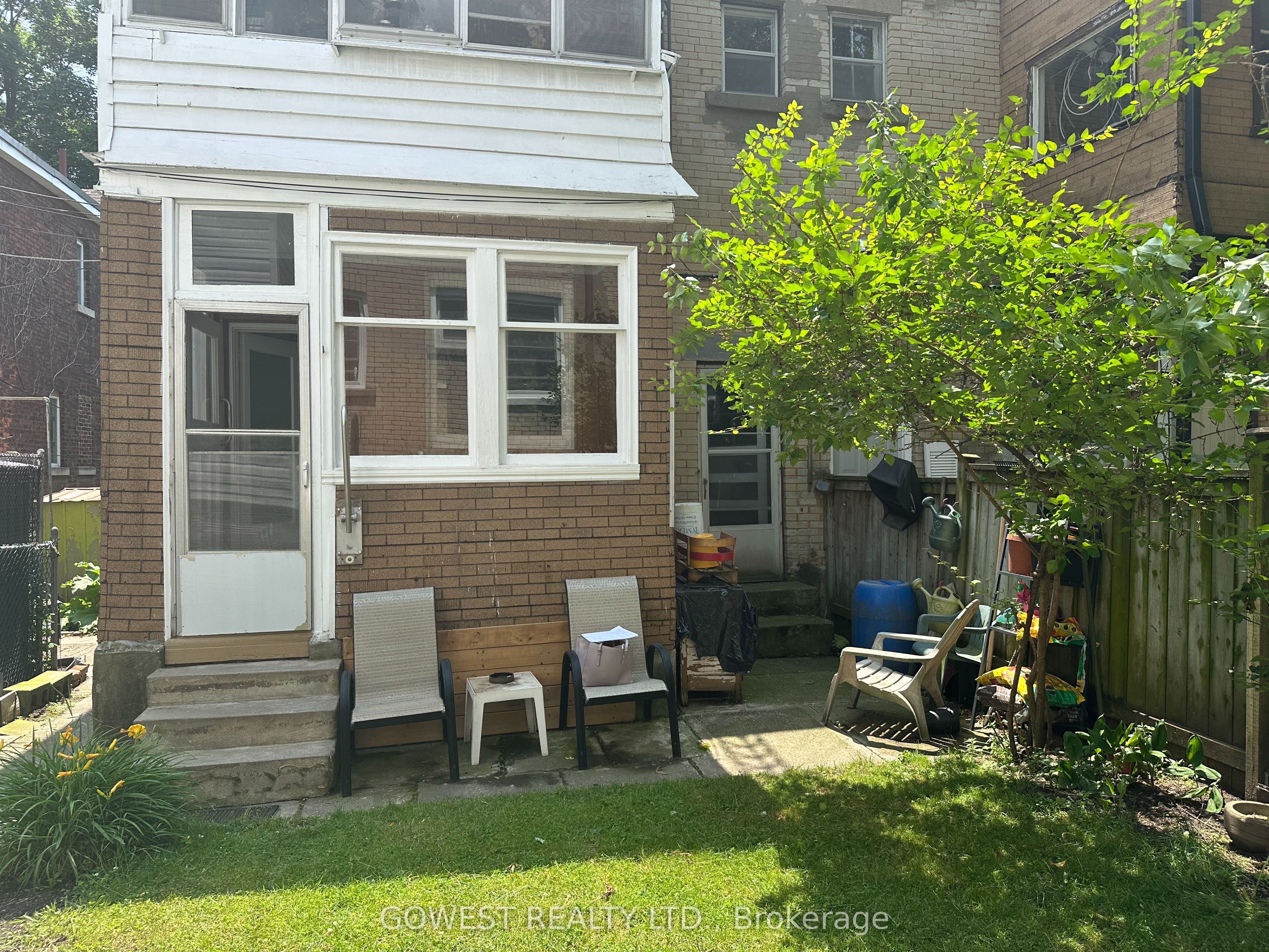 30 Grenadier Road Property Photo 6