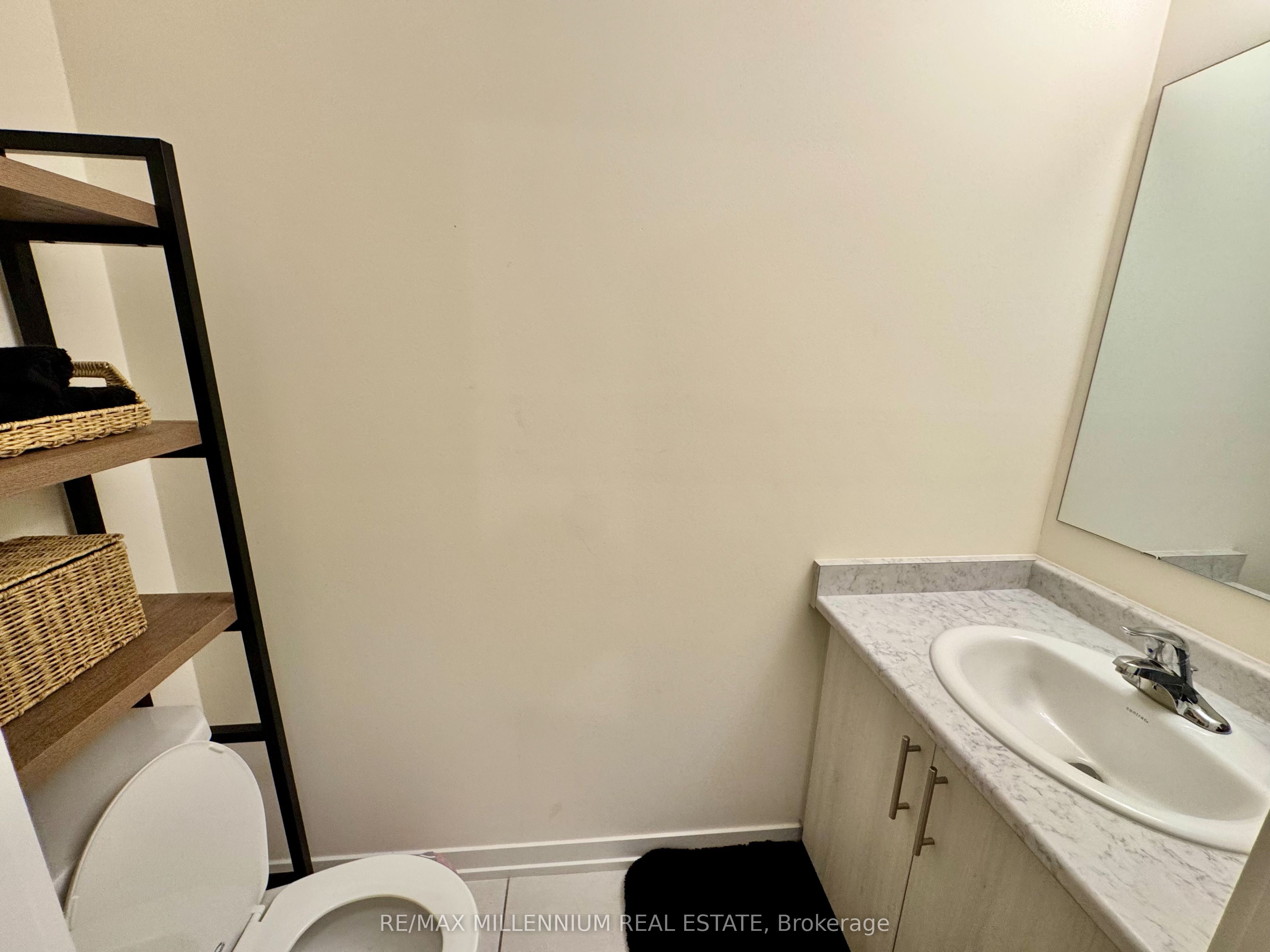 1559 Moonseed Place Property Photo 9