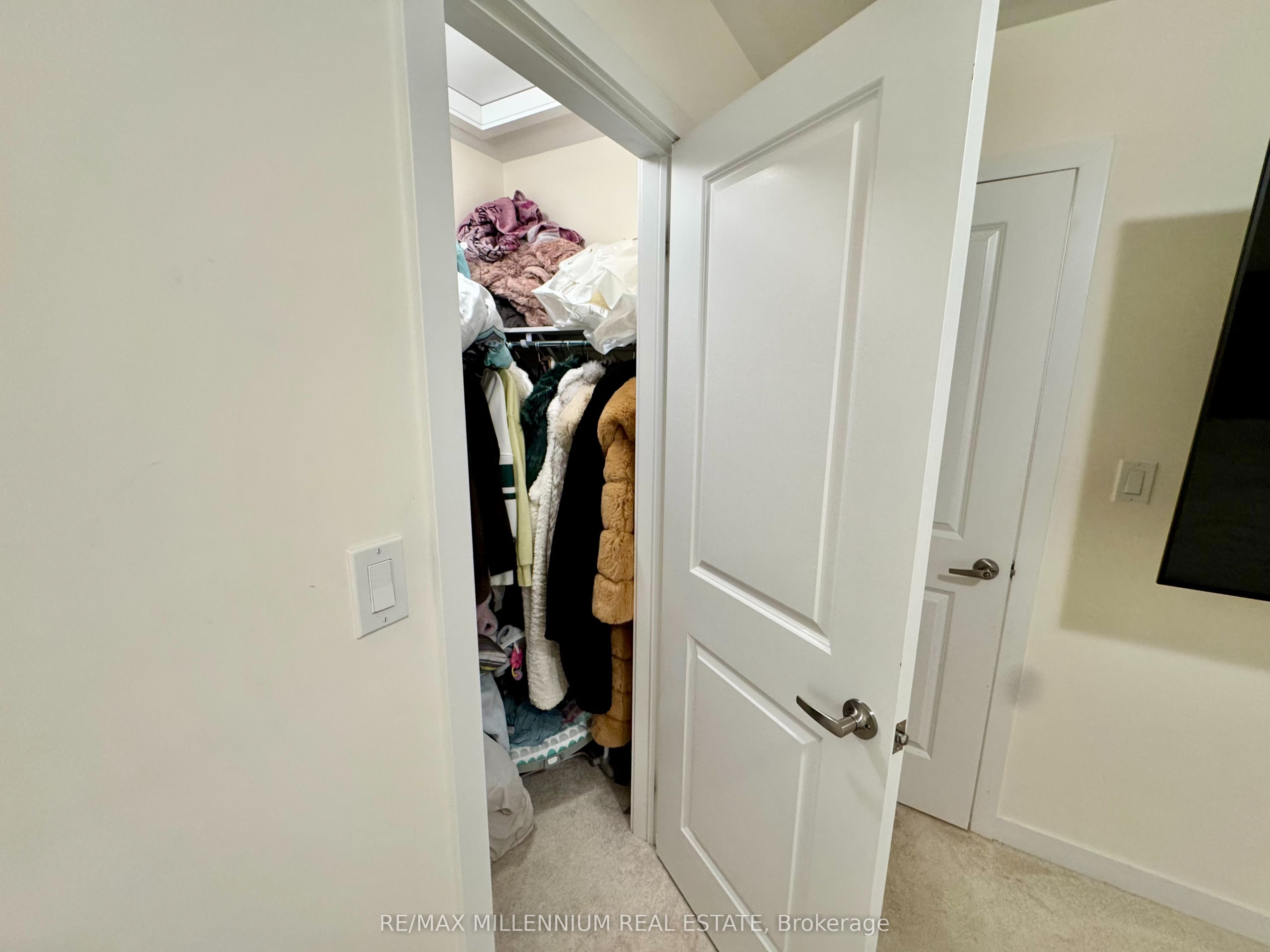 1559 Moonseed Place Property Photo 12