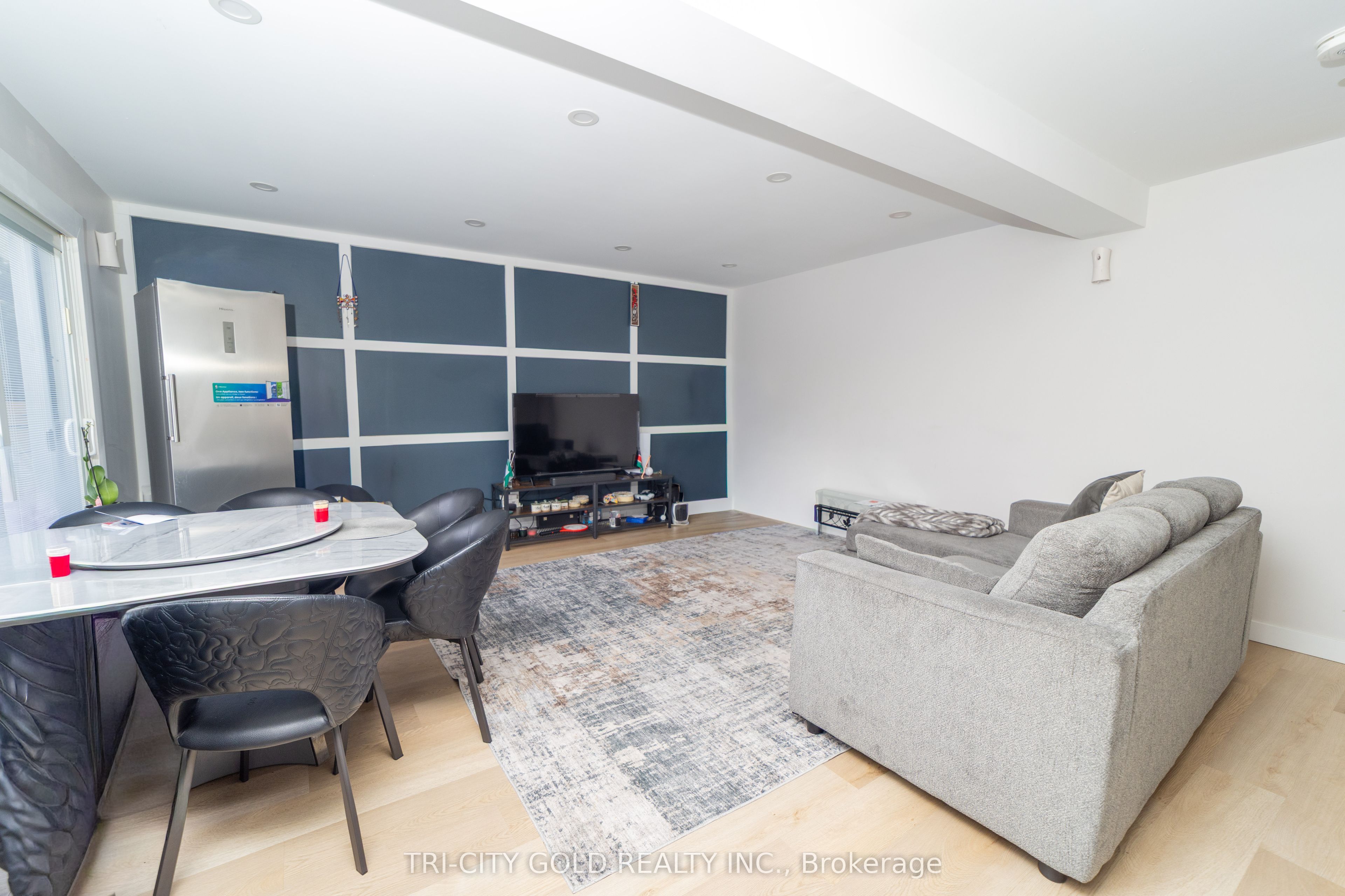 3 Holmstead Court Property Photo 3
