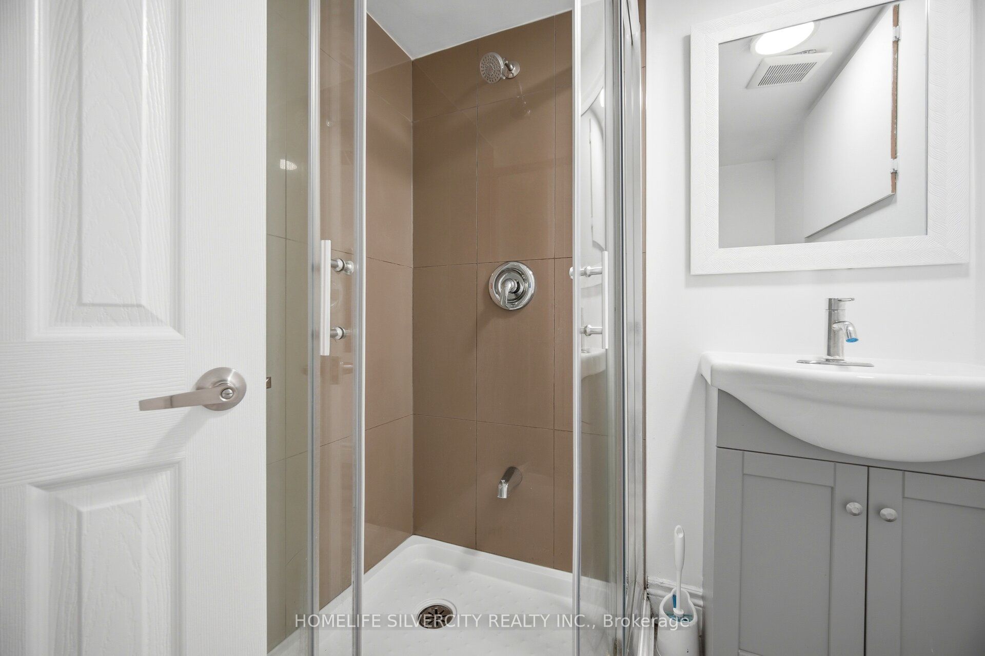 29 Brookmere Road Property Photo 38