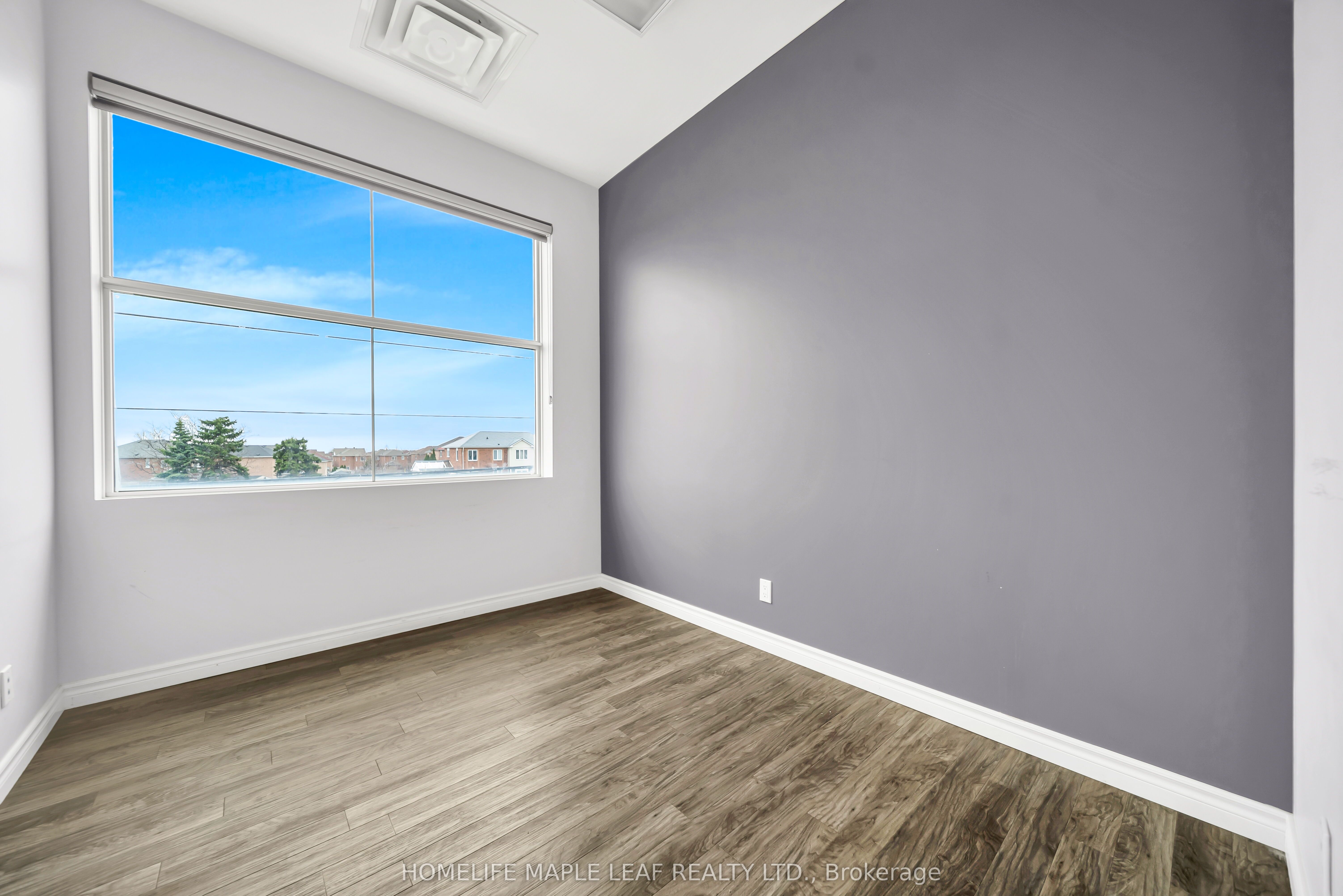 5 Brisdale Drive 214 Property Photo 14