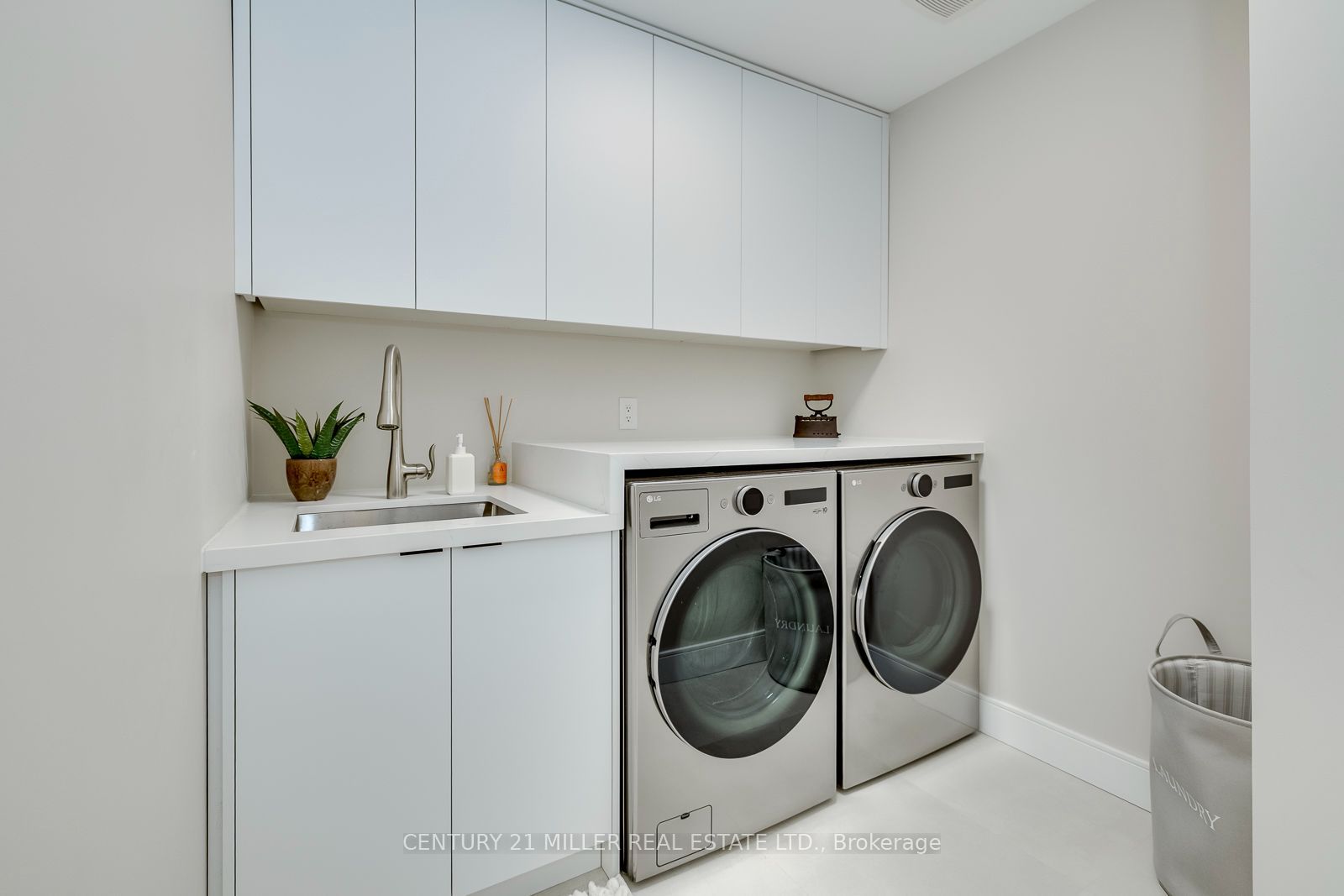 1267 Dorval Drive 65 Property Photo 43