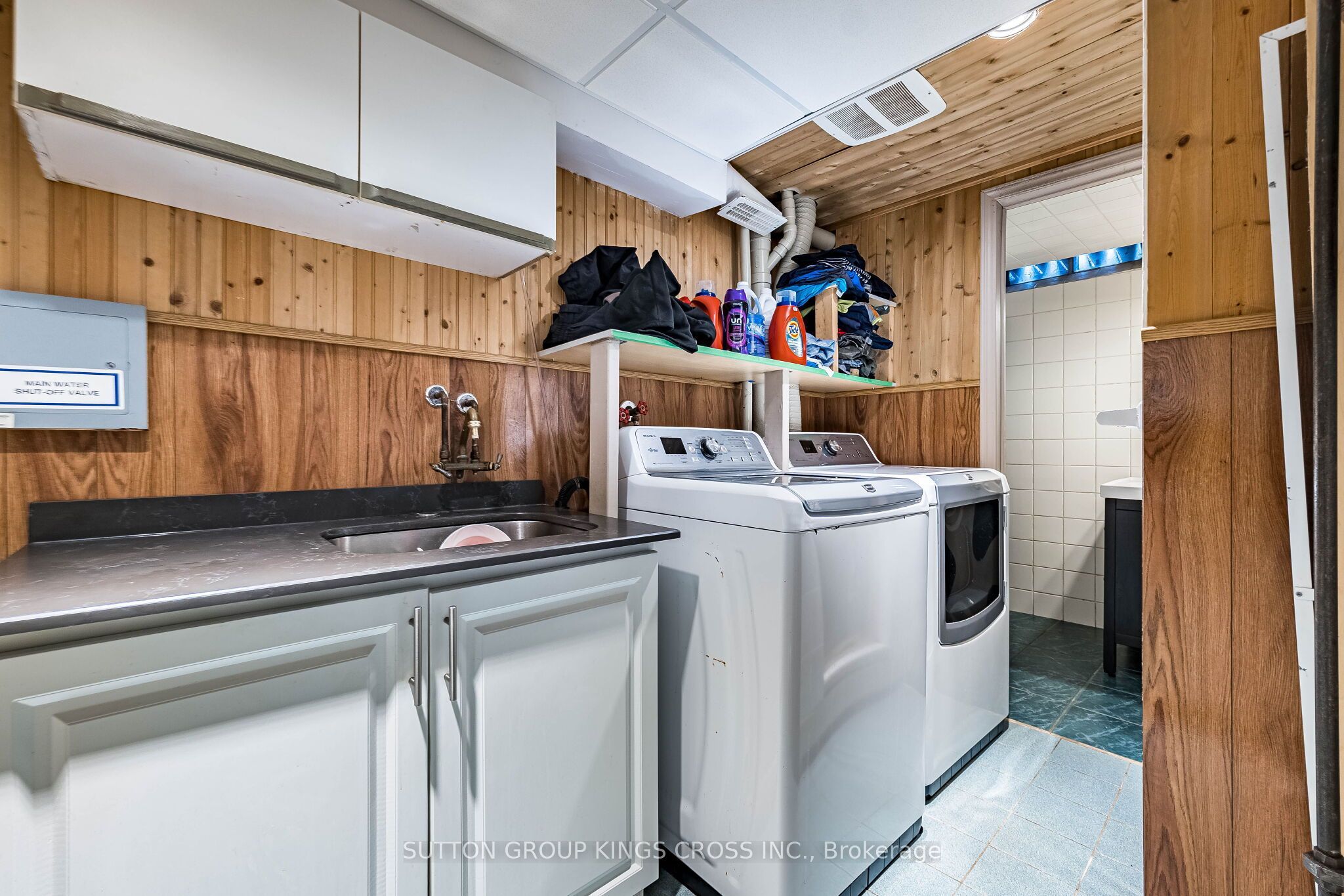 2 Hemlark Court Property Photo 24