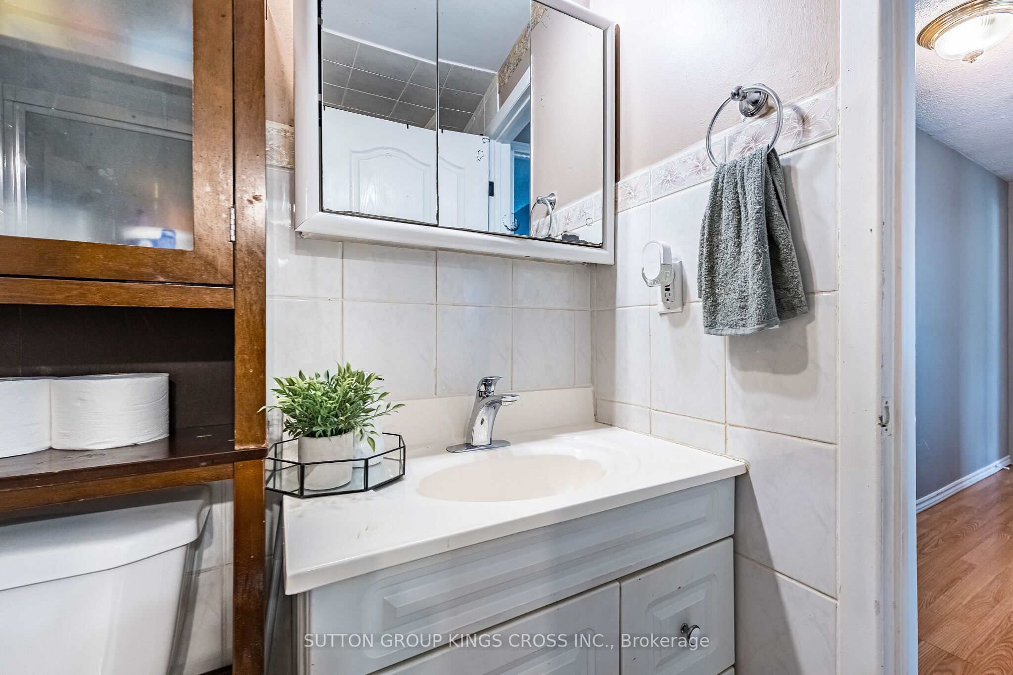 2 Hemlark Court Property Photo 34