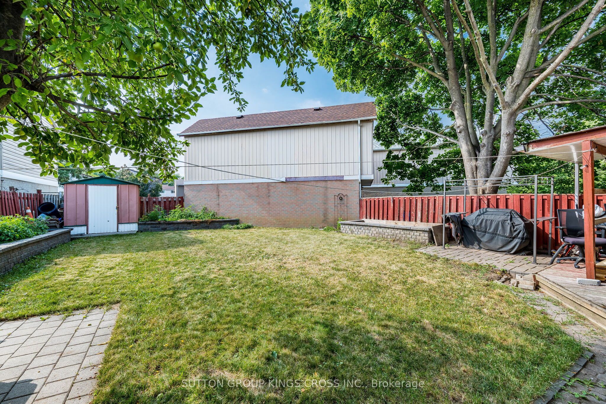 2 Hemlark Court Property Photo 46
