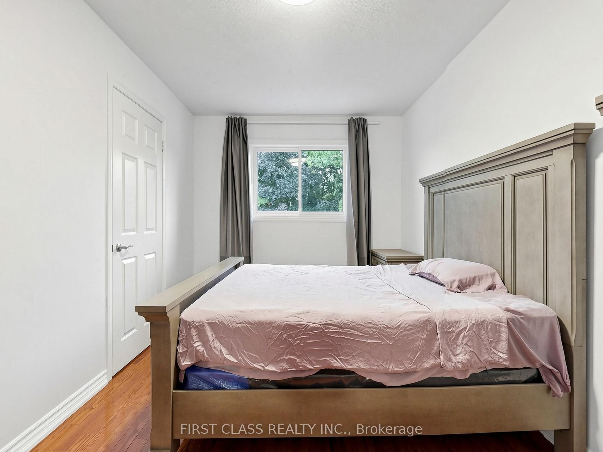 967 White Clover Way Property Photo 24