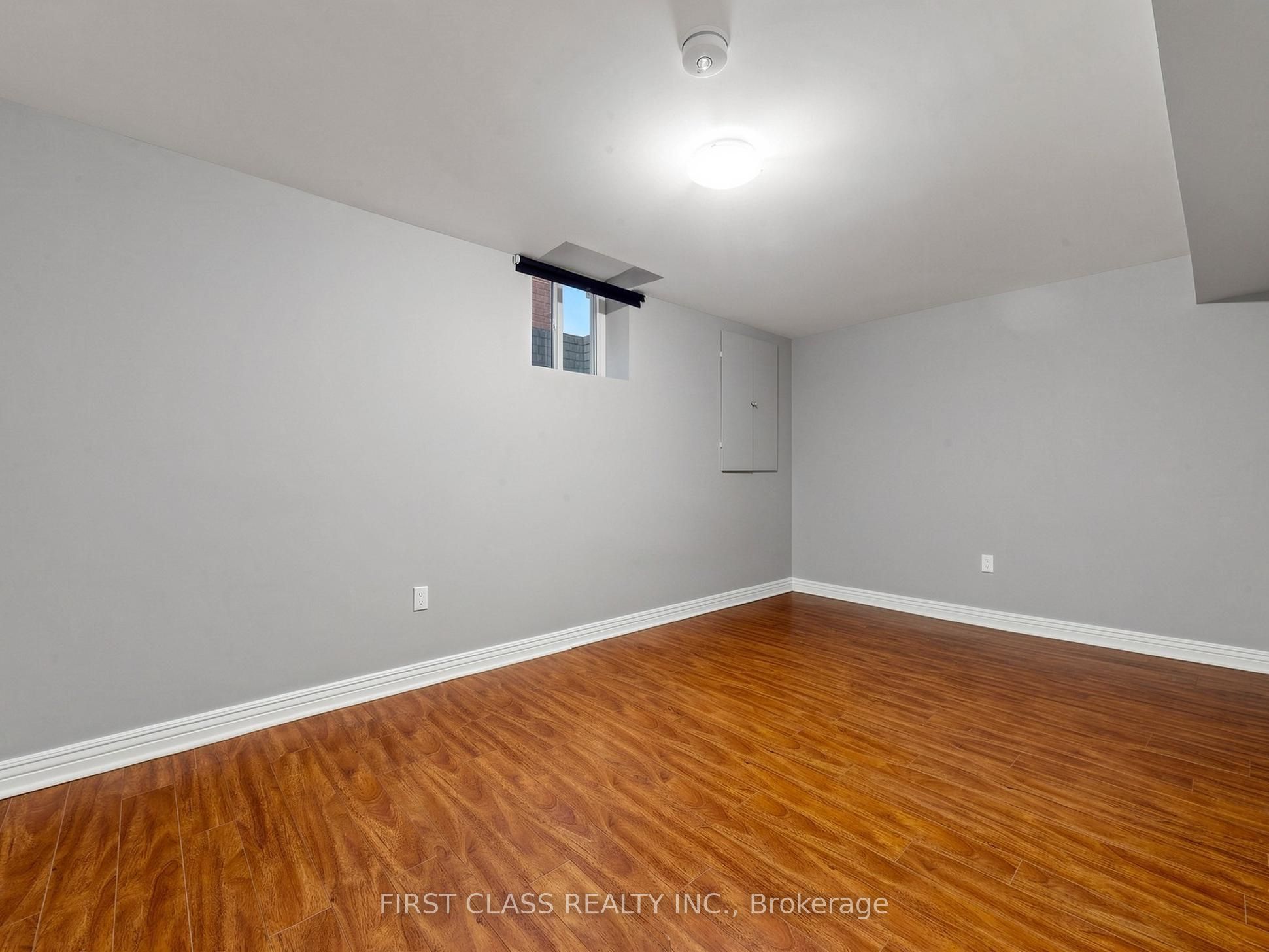 967 White Clover Way Property Photo 32