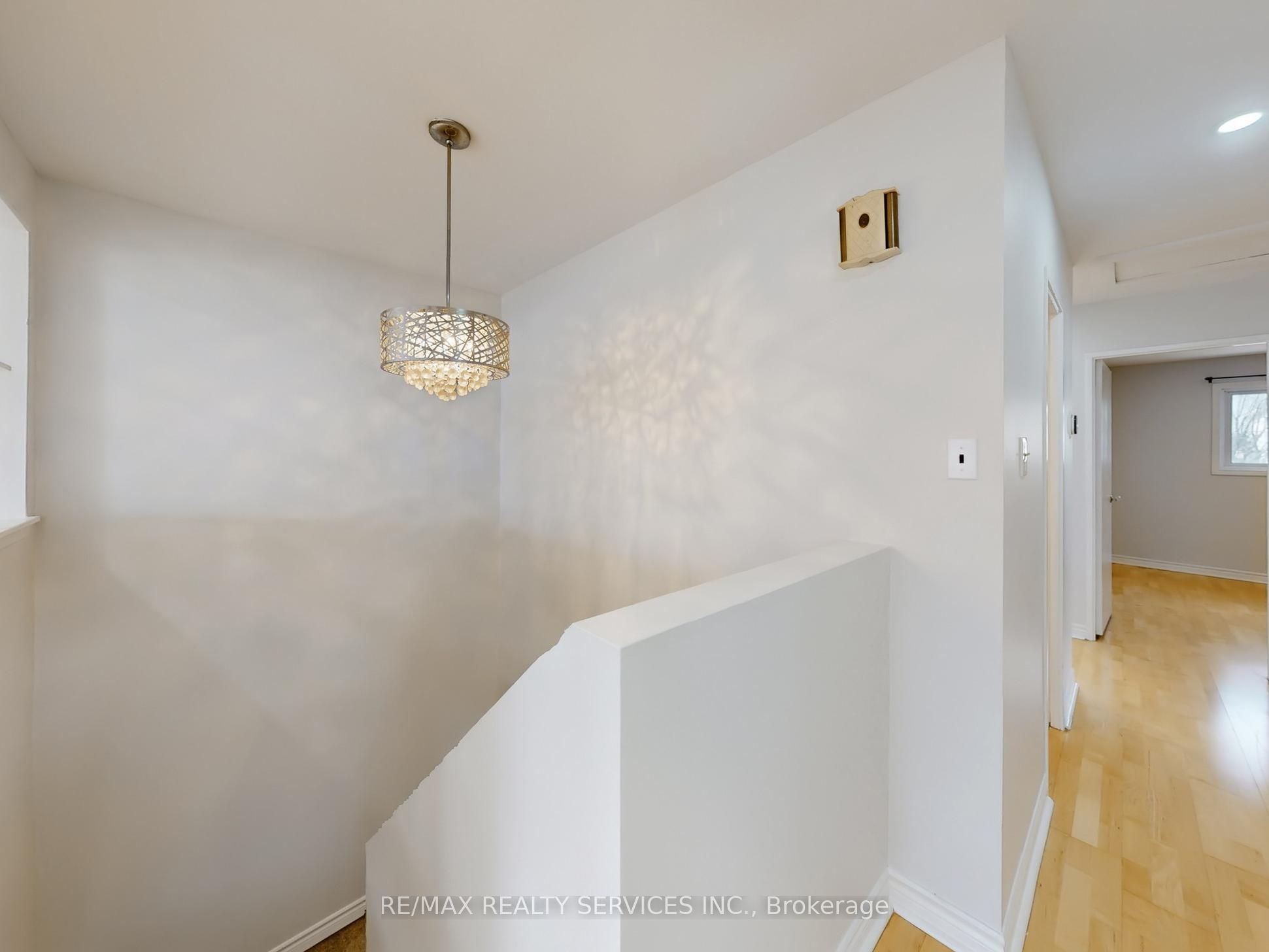 9 Glenridge Road Property Photo 8
