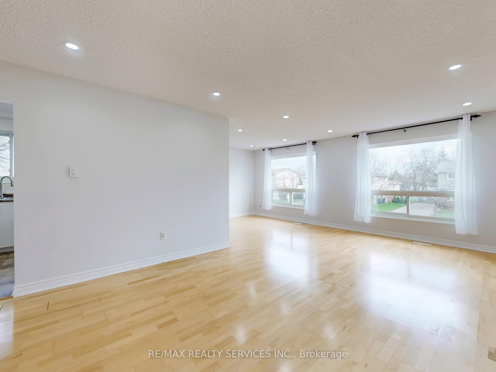 9 Glenridge Road Property Photo 10