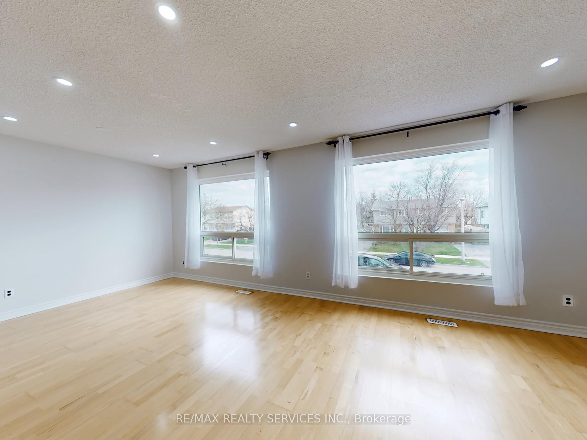 9 Glenridge Road Property Photo 11