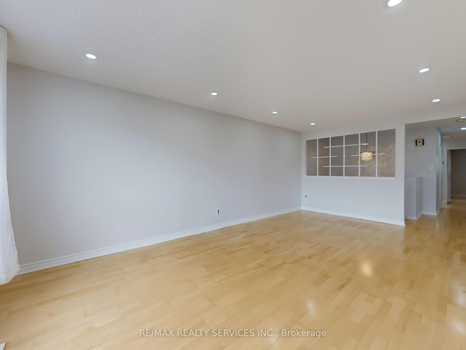 9 Glenridge Road Property Photo 12