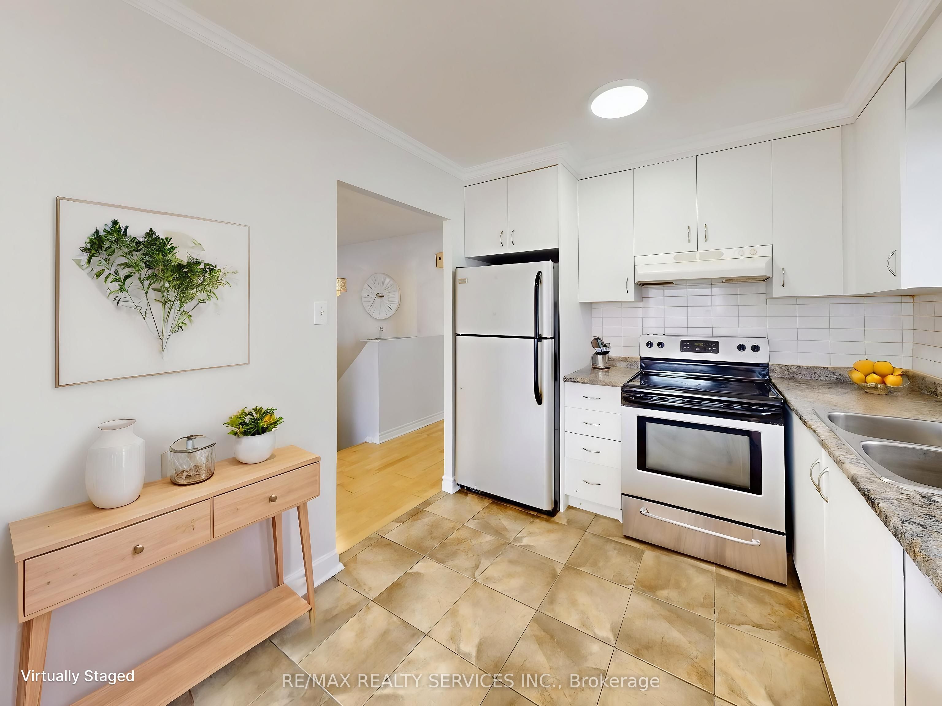 9 Glenridge Road Property Photo 18