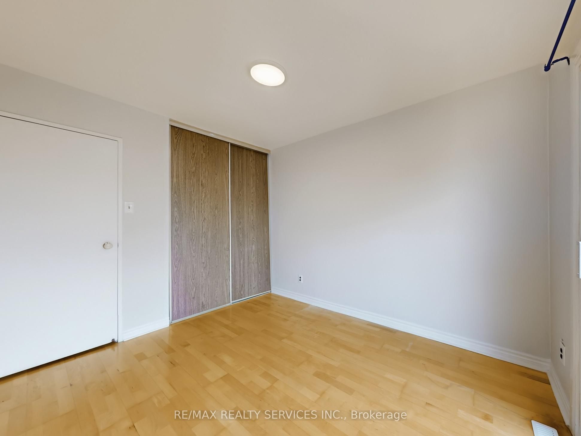 9 Glenridge Road Property Photo 32
