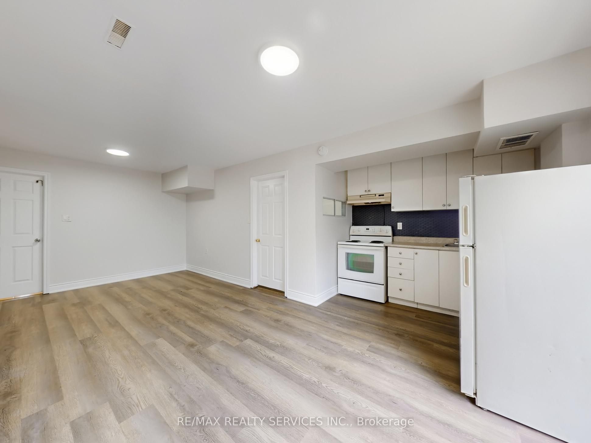 9 Glenridge Road Property Photo 39