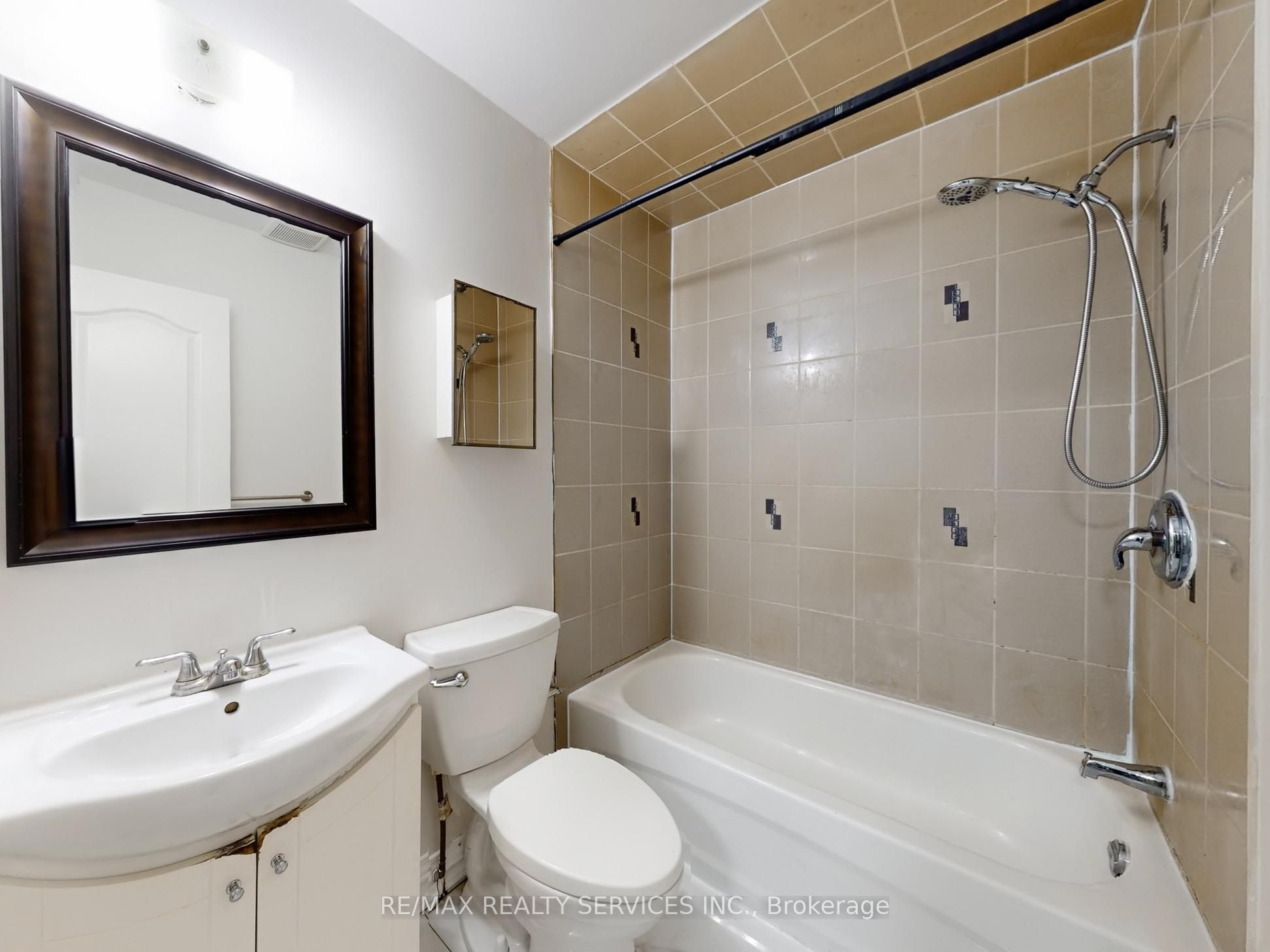 9 Glenridge Road Property Photo 44