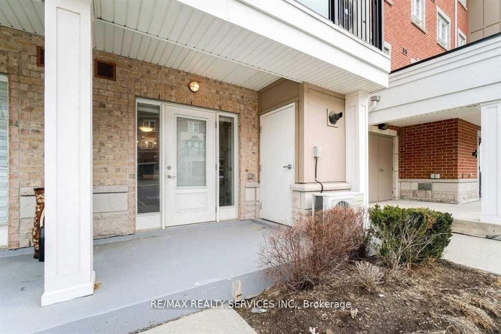60 Baycliffe Crescent 101 Property Photo 2