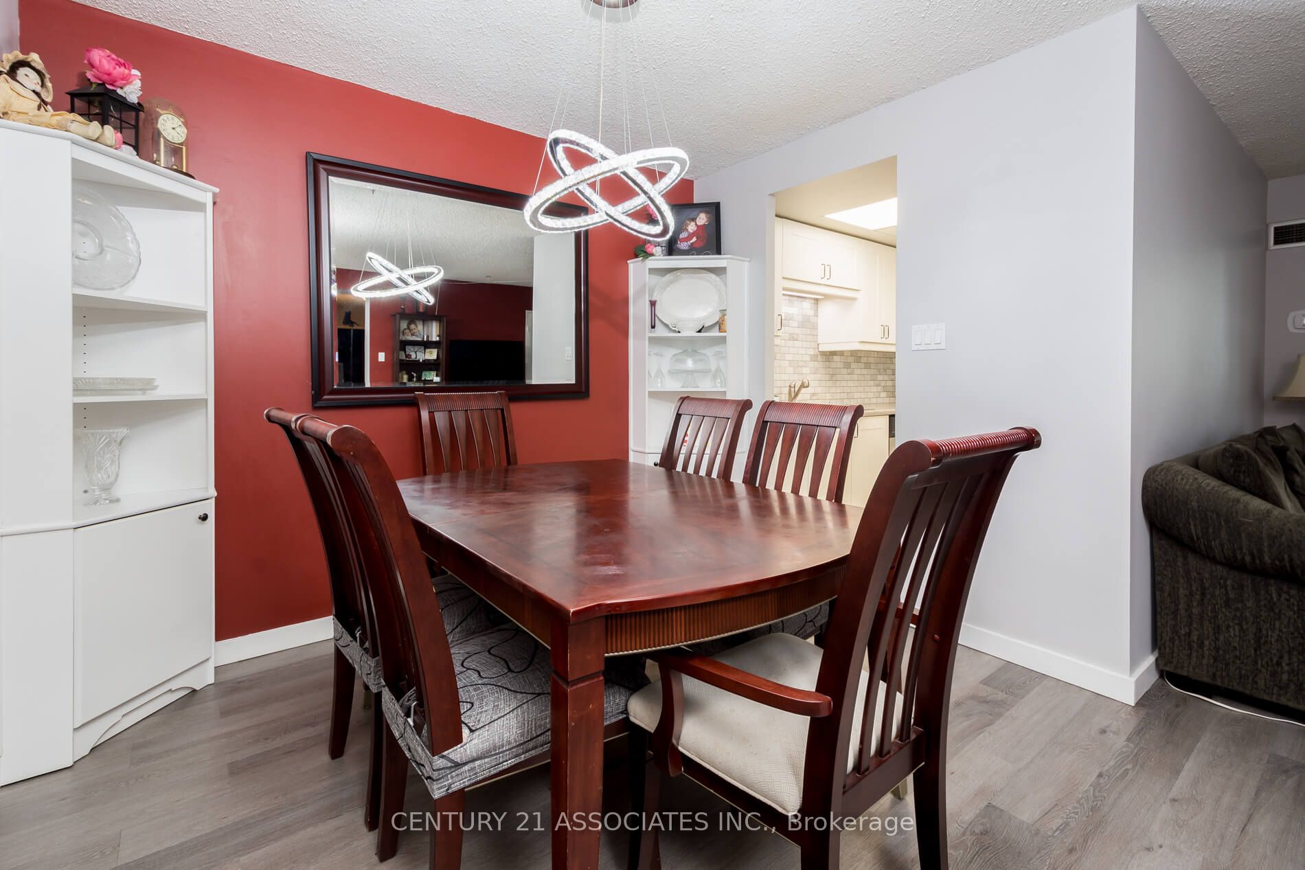 5 Lisa Street 402 Property Photo 12