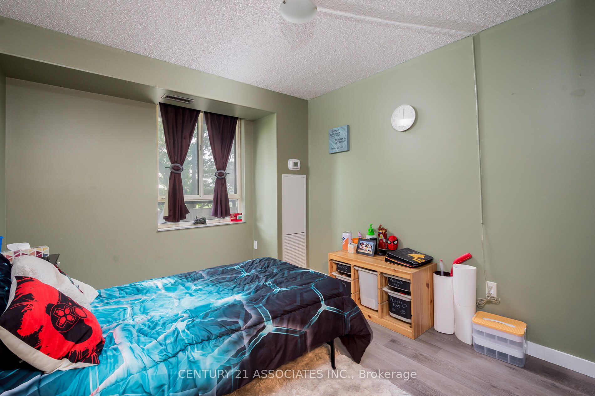 5 Lisa Street 402 Property Photo 24