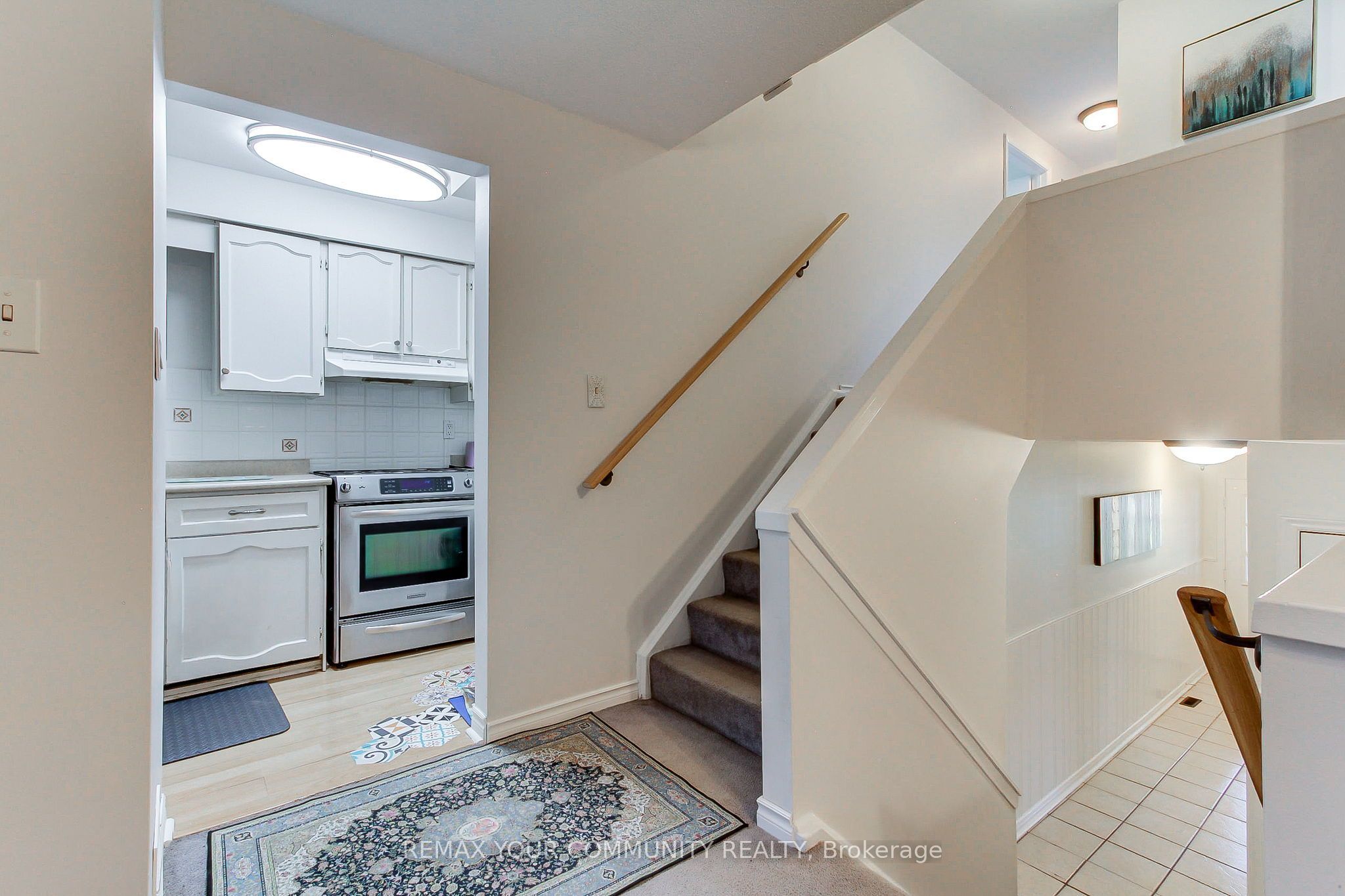 W13592118 Property Photo 9
