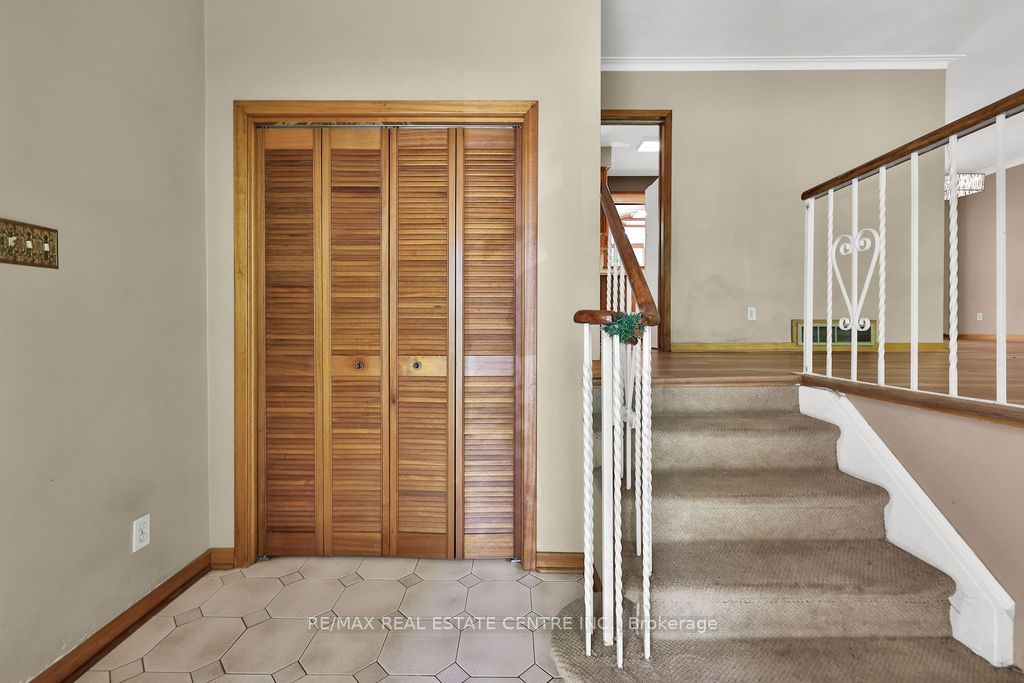 1366 Aldo Drive Property Photo 4