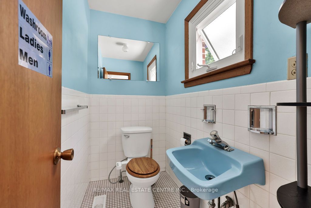 1366 Aldo Drive Property Photo 19
