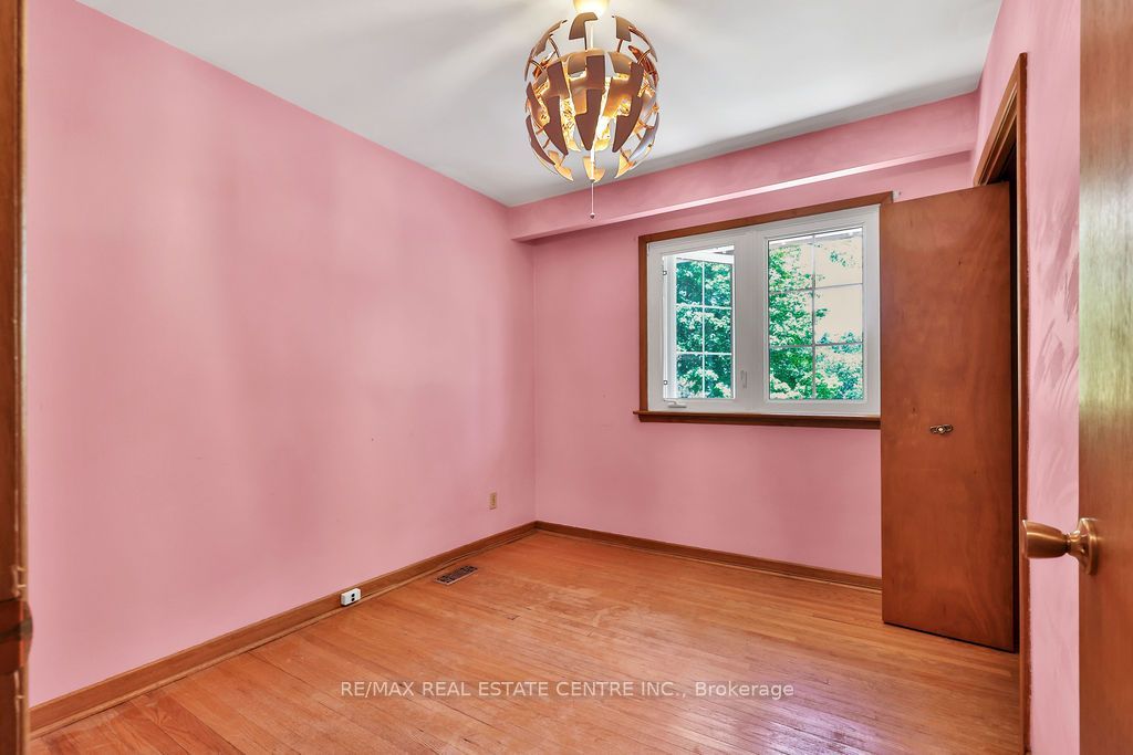 1366 Aldo Drive Property Photo 29