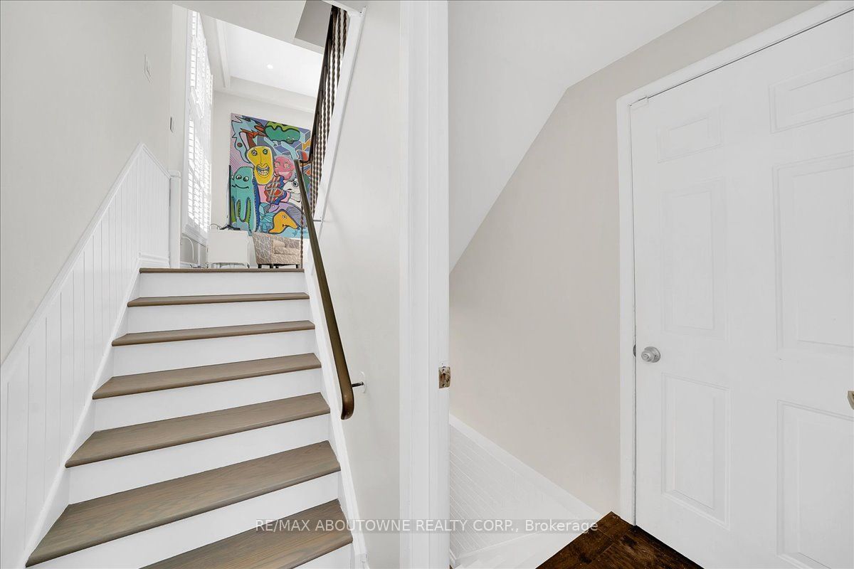 2736 Council Ring Road Property Photo 6