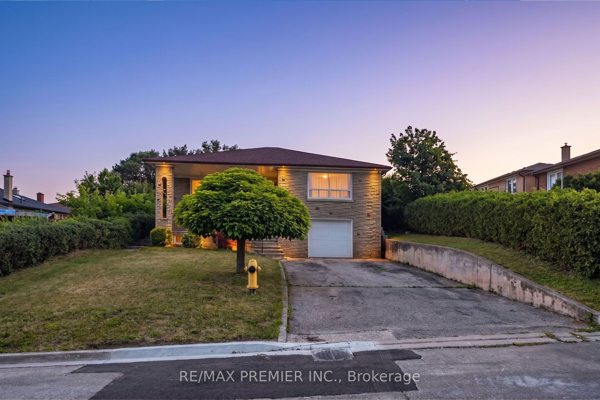6 Canton Avenue Property Photo 1
