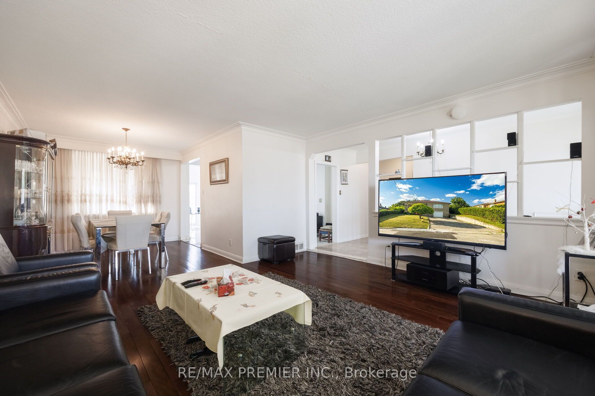 6 Canton Avenue Property Photo 15