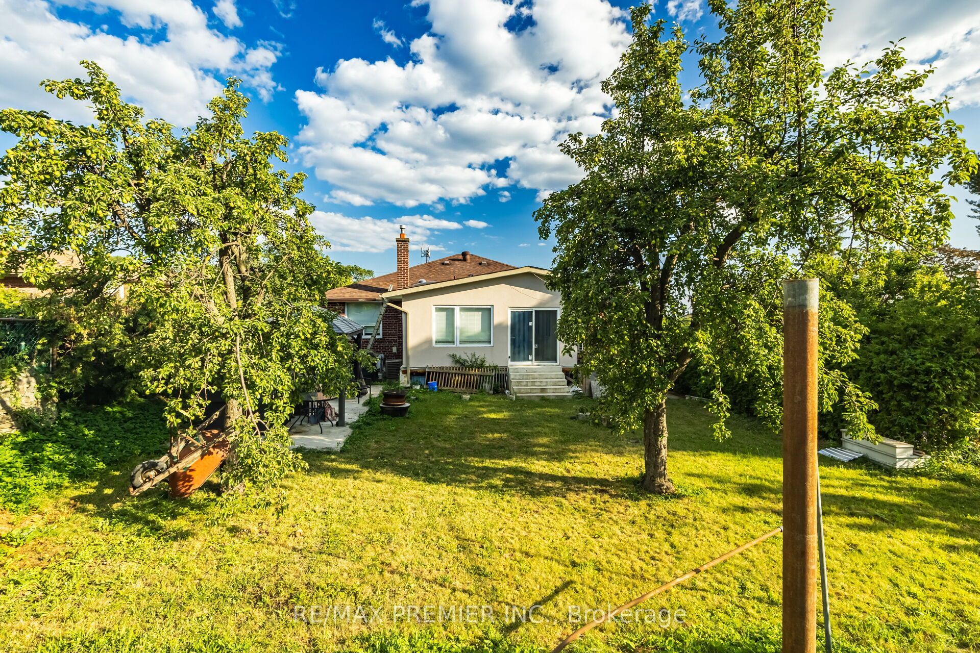 6 Canton Avenue Property Photo 50