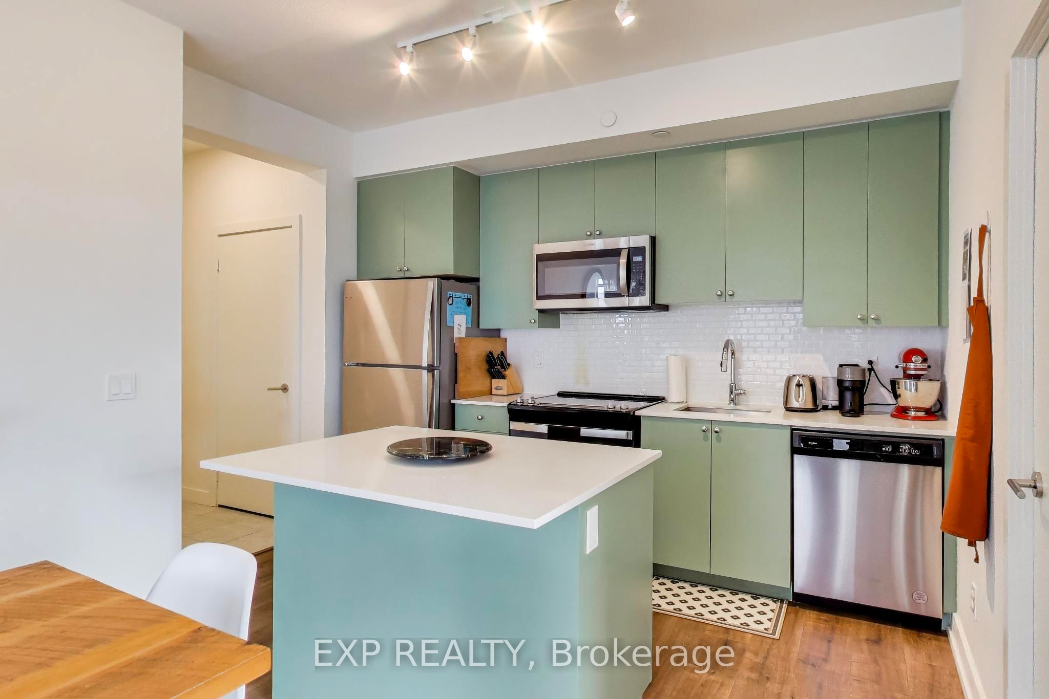 10 Wilby Crescent 1106 Property Photo 15