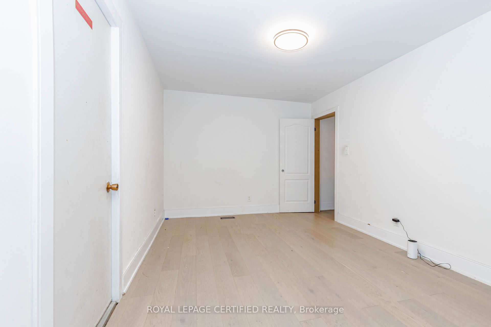 9706 Guelph Line Property Photo 26