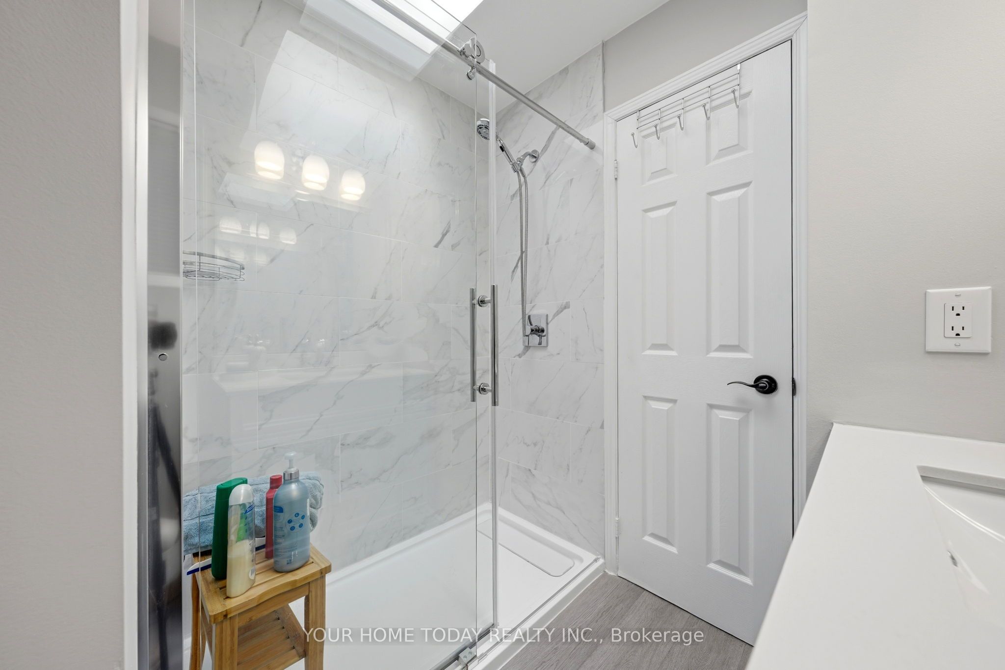 96 Lauchlin Crescent Property Photo 22