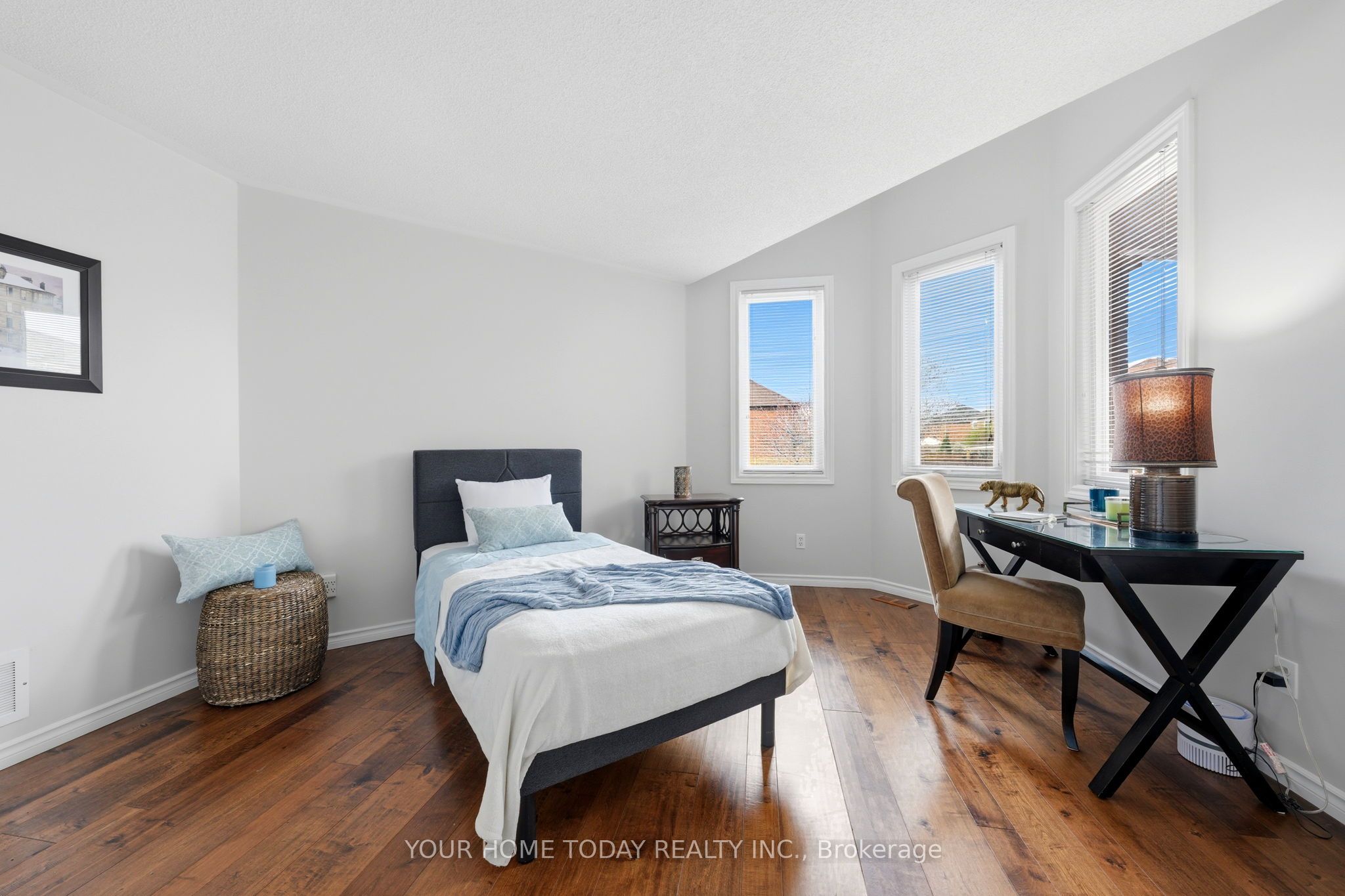 96 Lauchlin Crescent Property Photo 25