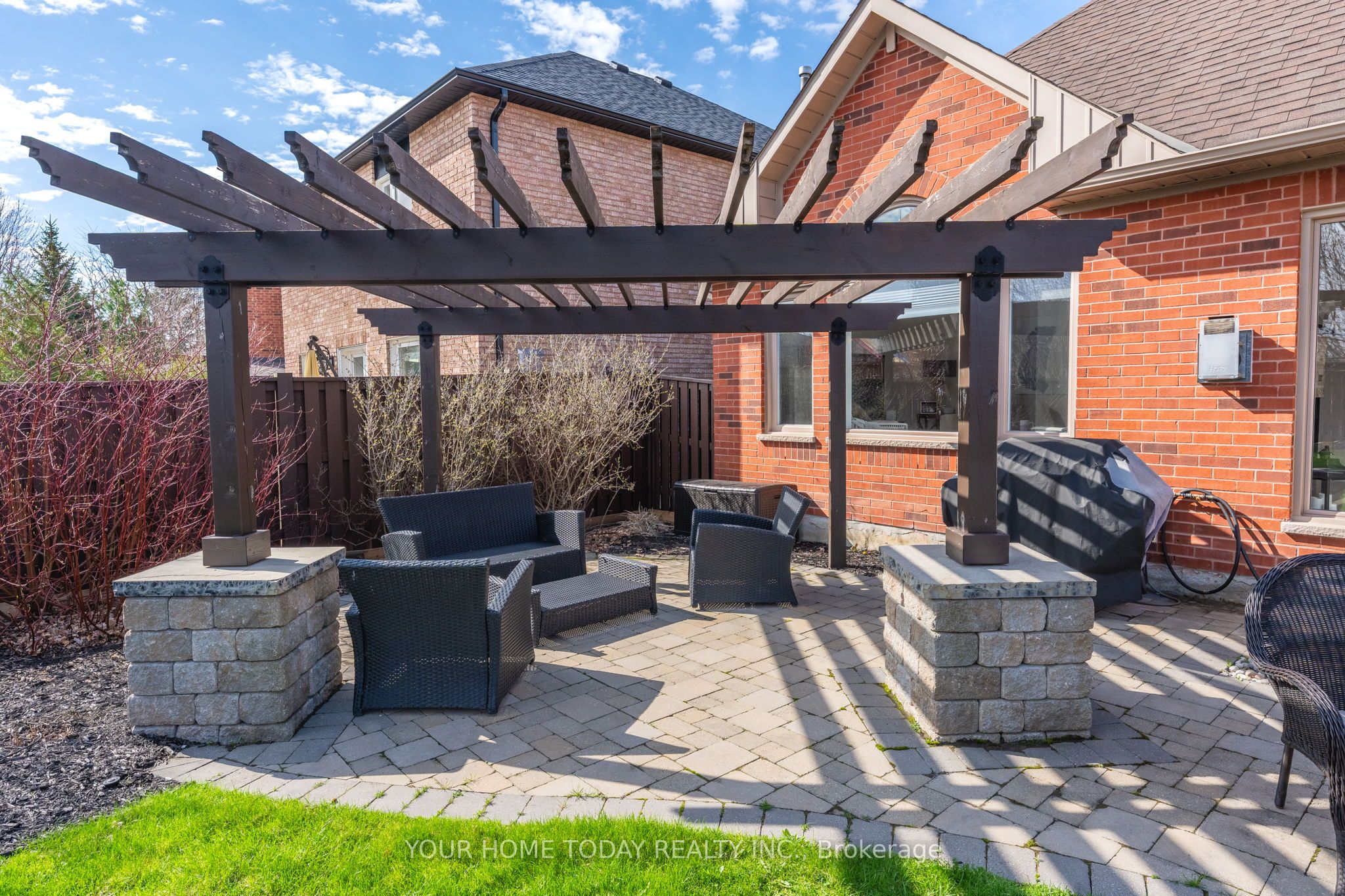96 Lauchlin Crescent Property Photo 36