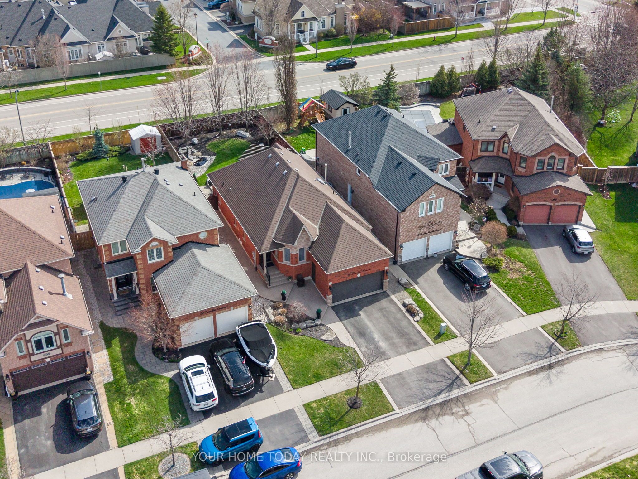 96 Lauchlin Crescent Property Photo 42