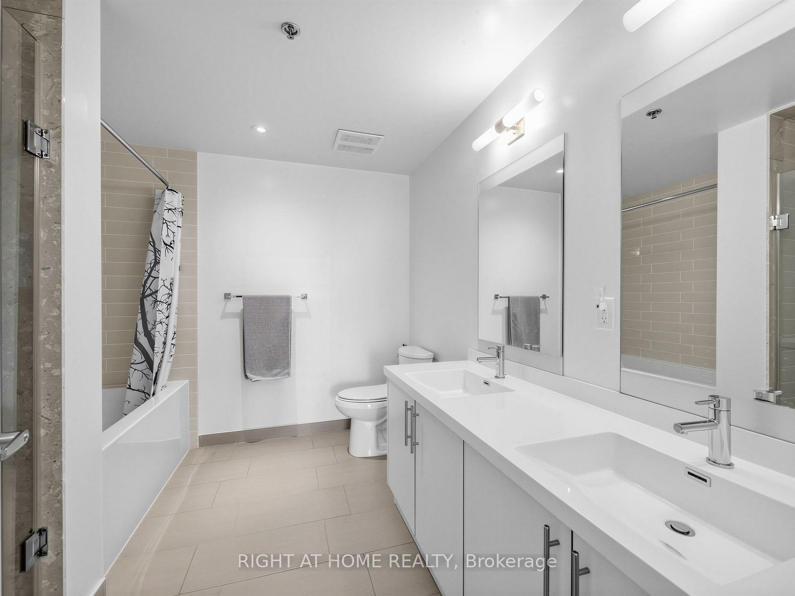55 Speers Road Lph04 (1804) Property Photo 23