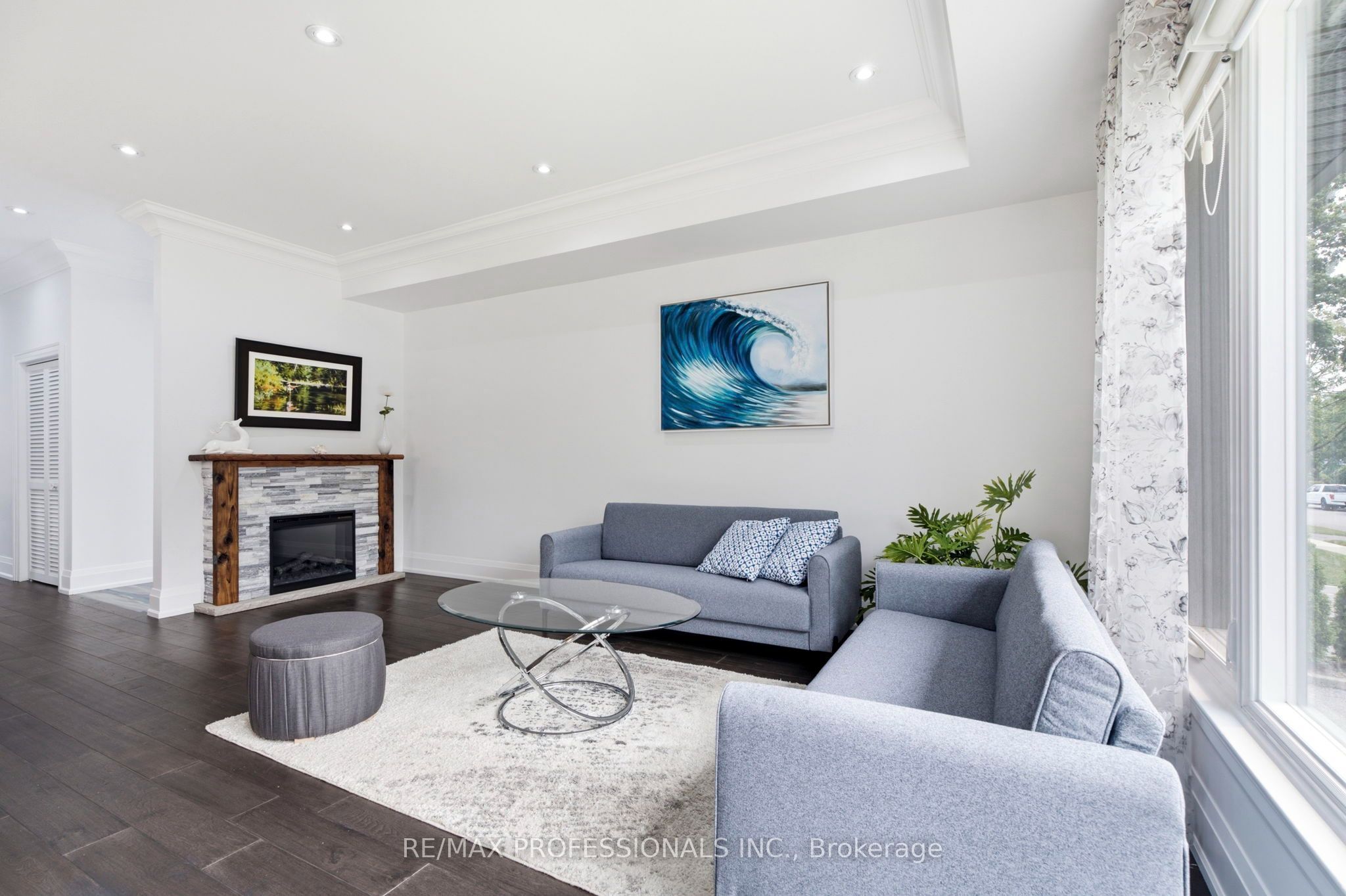 77 Cronin Drive Property Photo 7