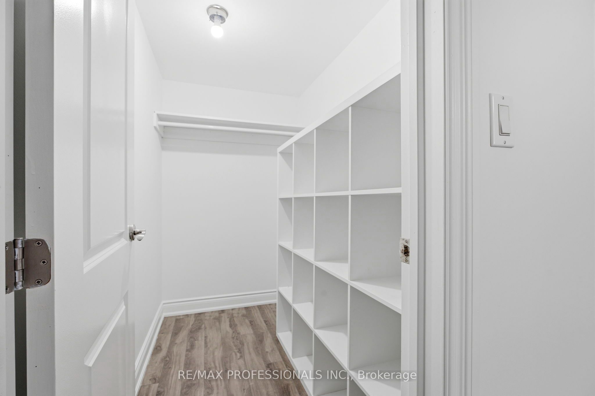 77 Cronin Drive Property Photo 29