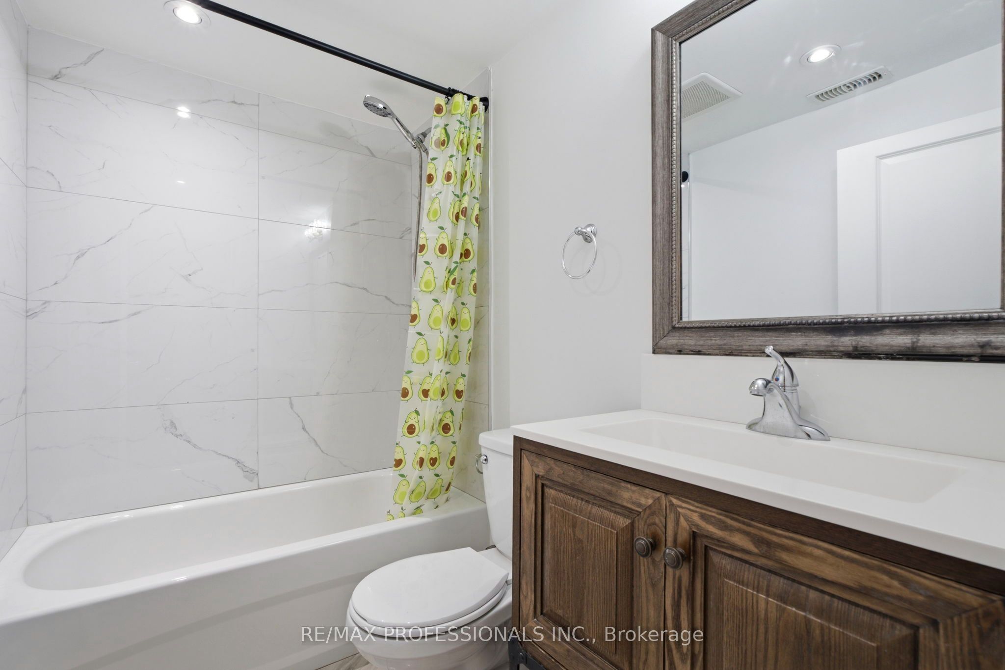 77 Cronin Drive Property Photo 30