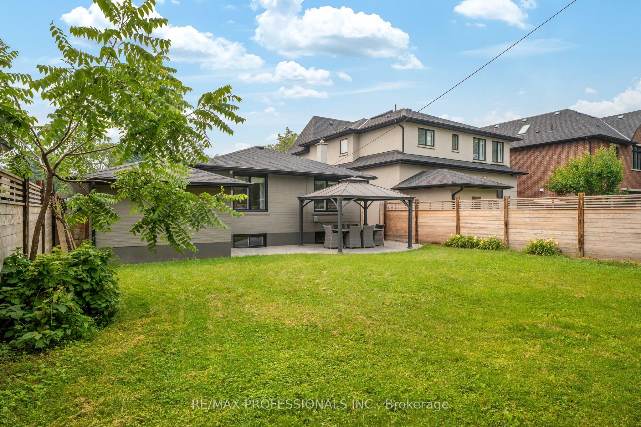 77 Cronin Drive Property Photo 37